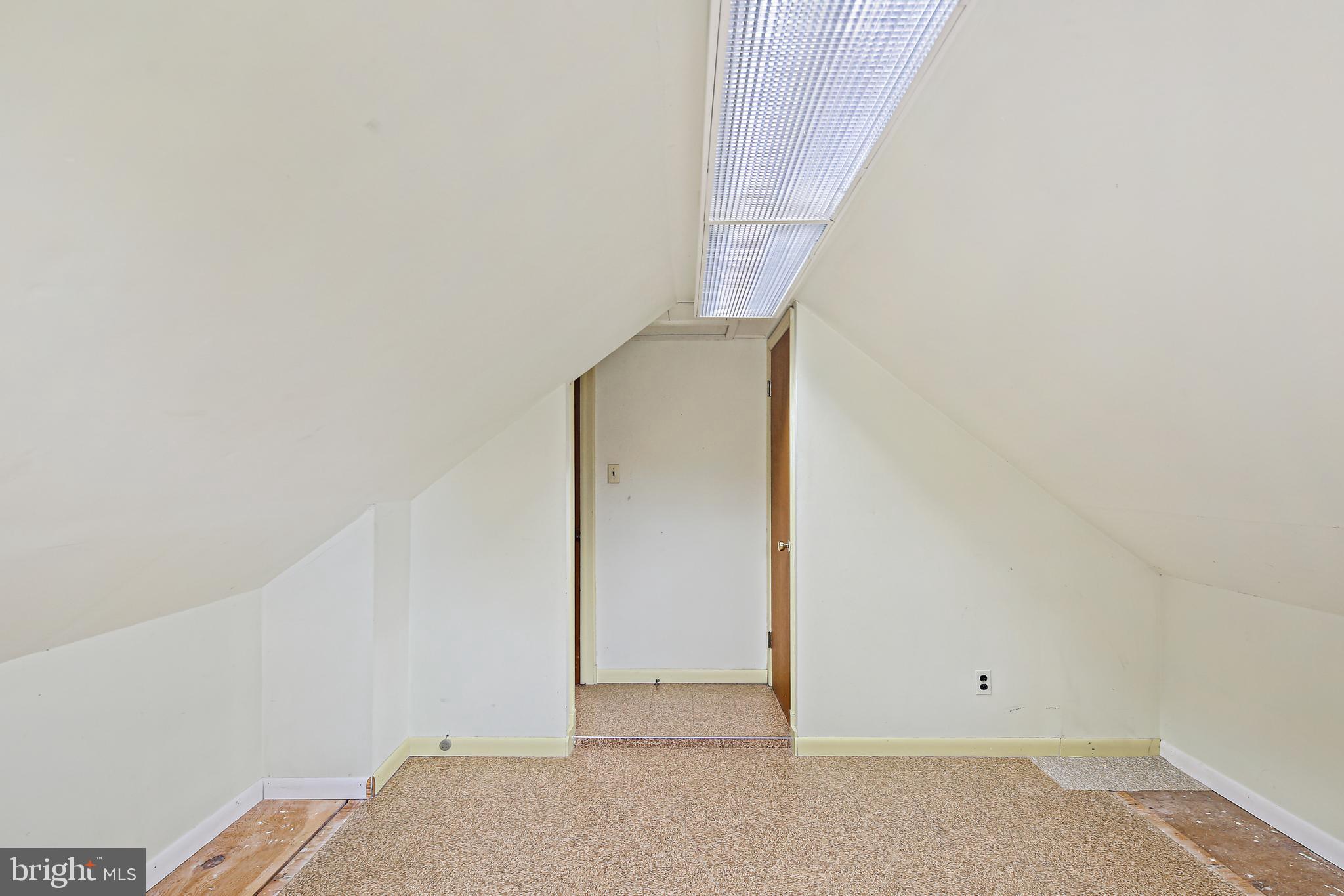 RUXTON - Residential