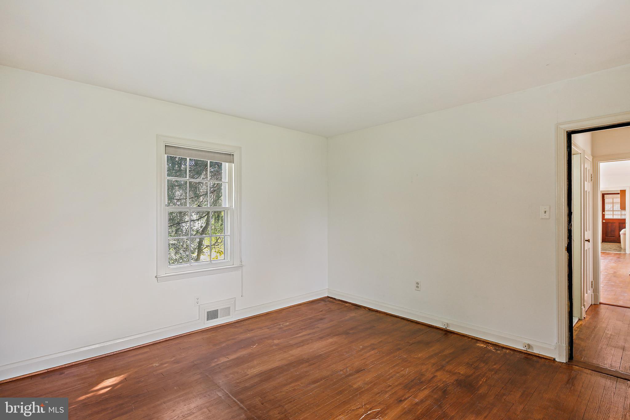 RUXTON - Residential