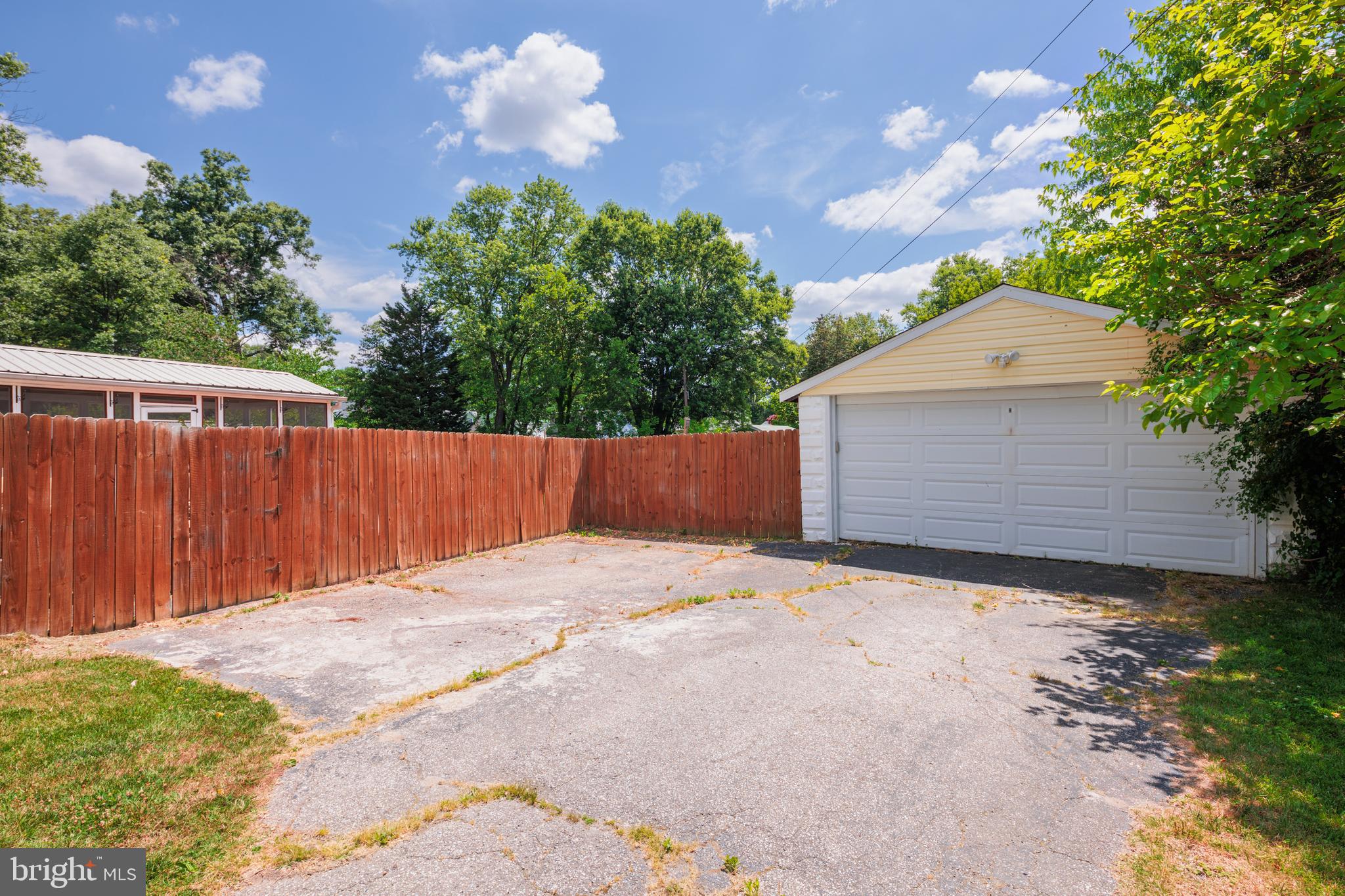 WESTFIELD - Residential