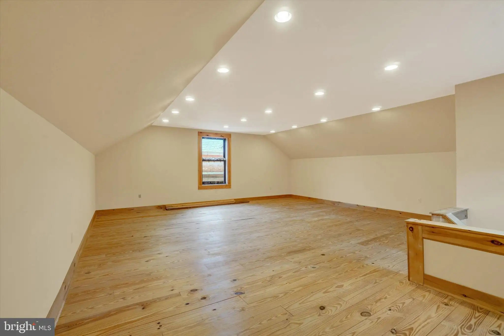 Additional image 117 of 228 E Market Street, York, PA 17403