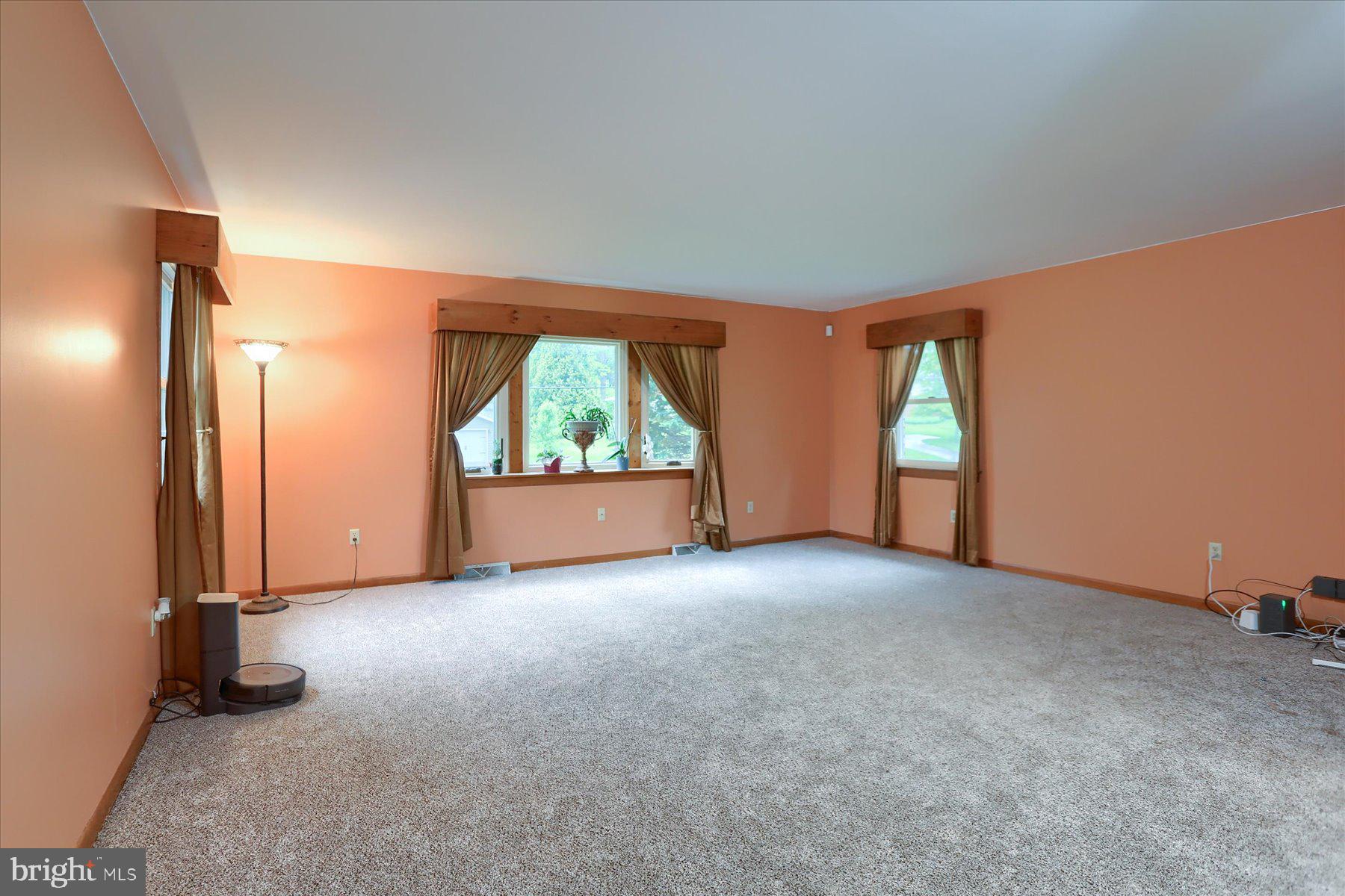ALLENBERRY HILLS - Residential