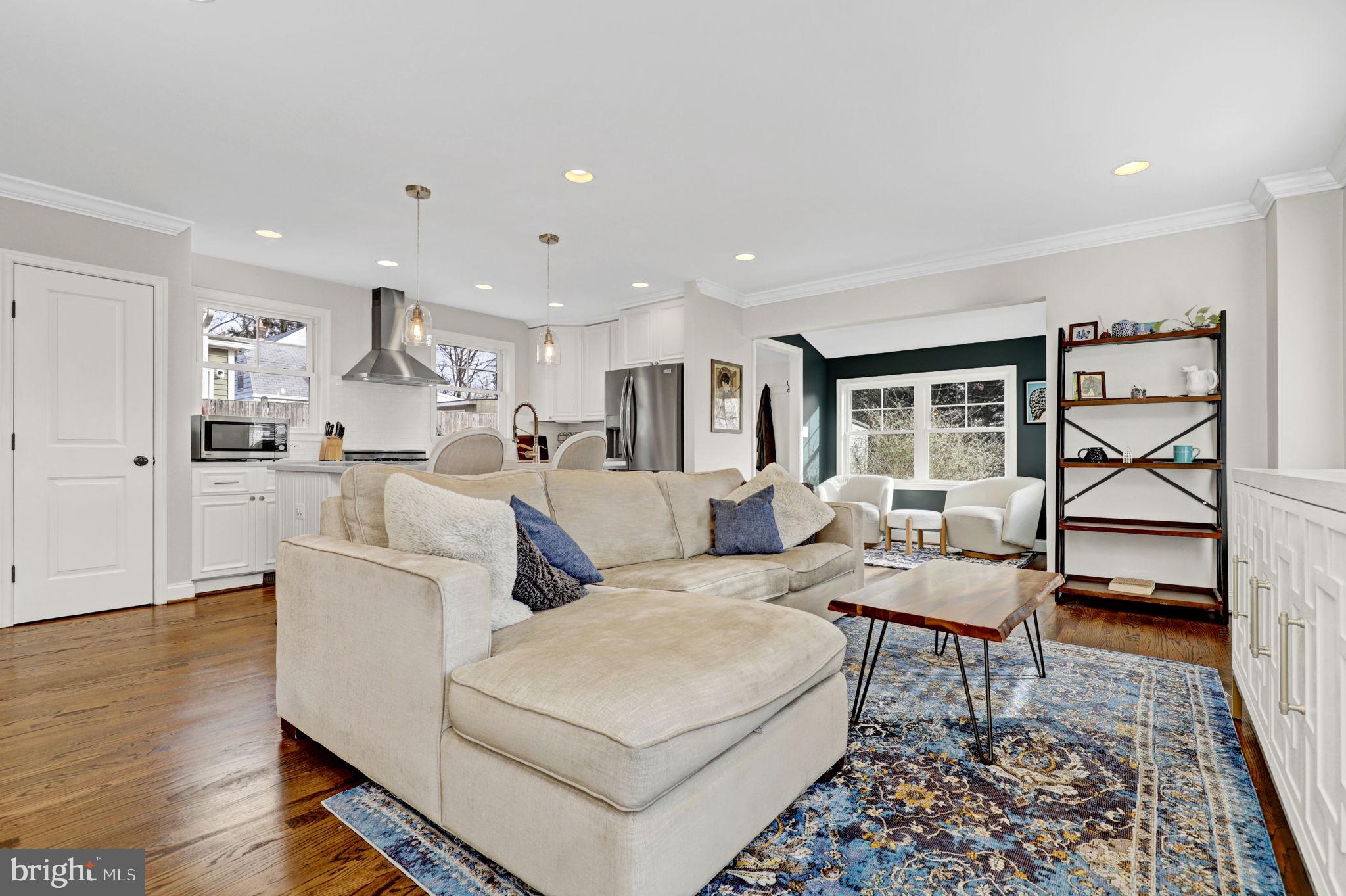 KENSINGTON VIEW - Residential