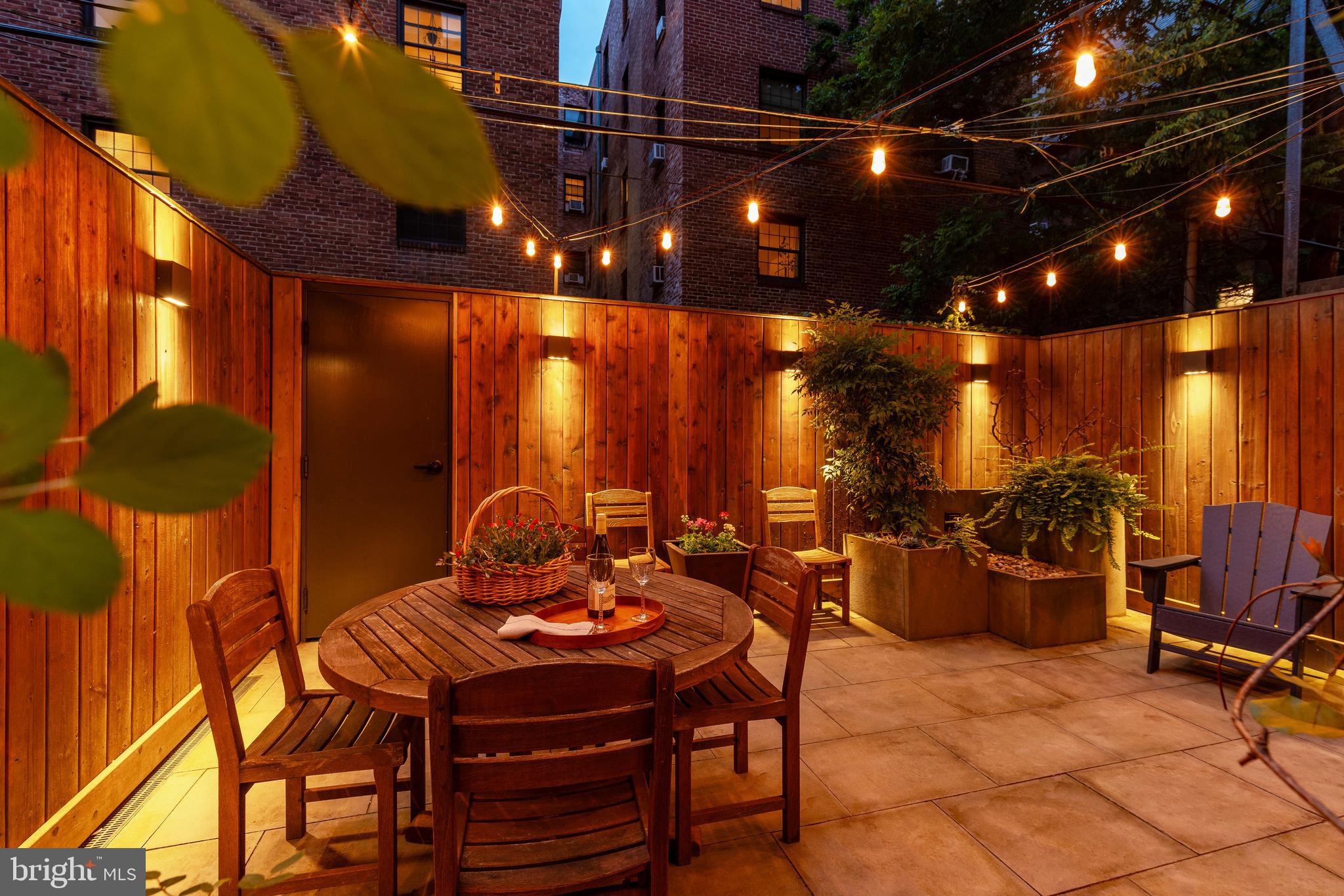 FITLER SQUARE - Residential