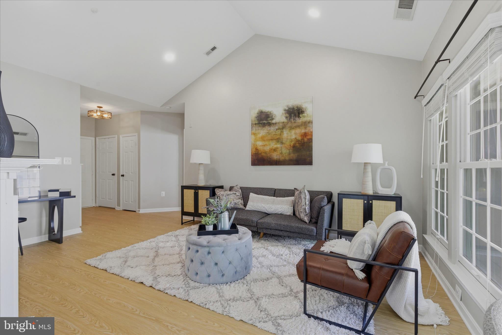 4139 FOUNTAINSIDE LANE 302