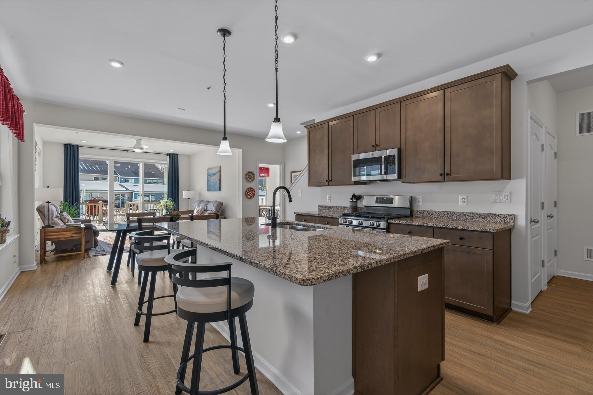 BRUNSWICK CROSSING - Residential