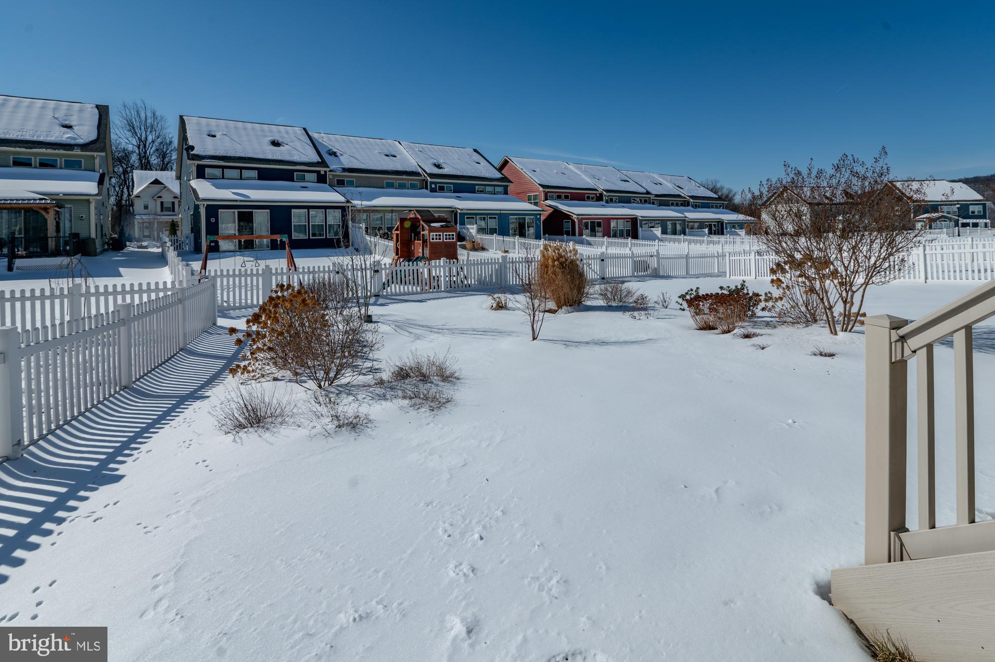 BRUNSWICK CROSSING - Residential