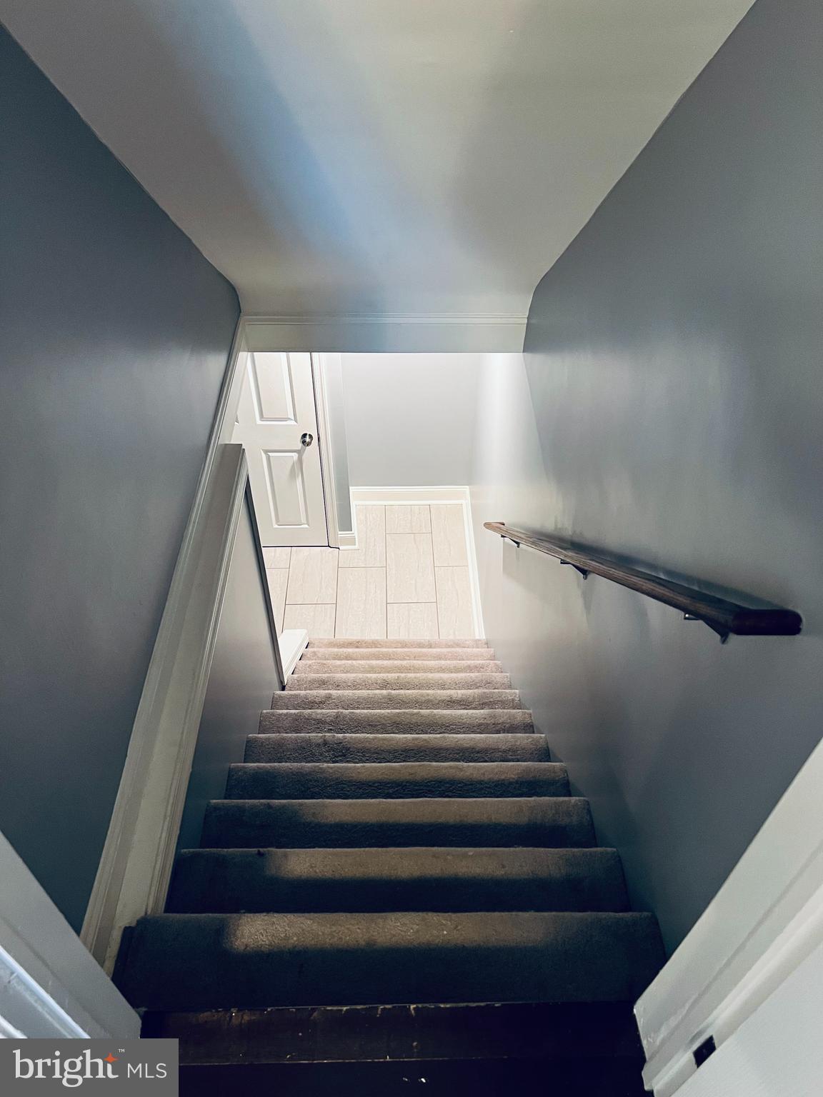 HAMILTON HILLS - Residential Lease