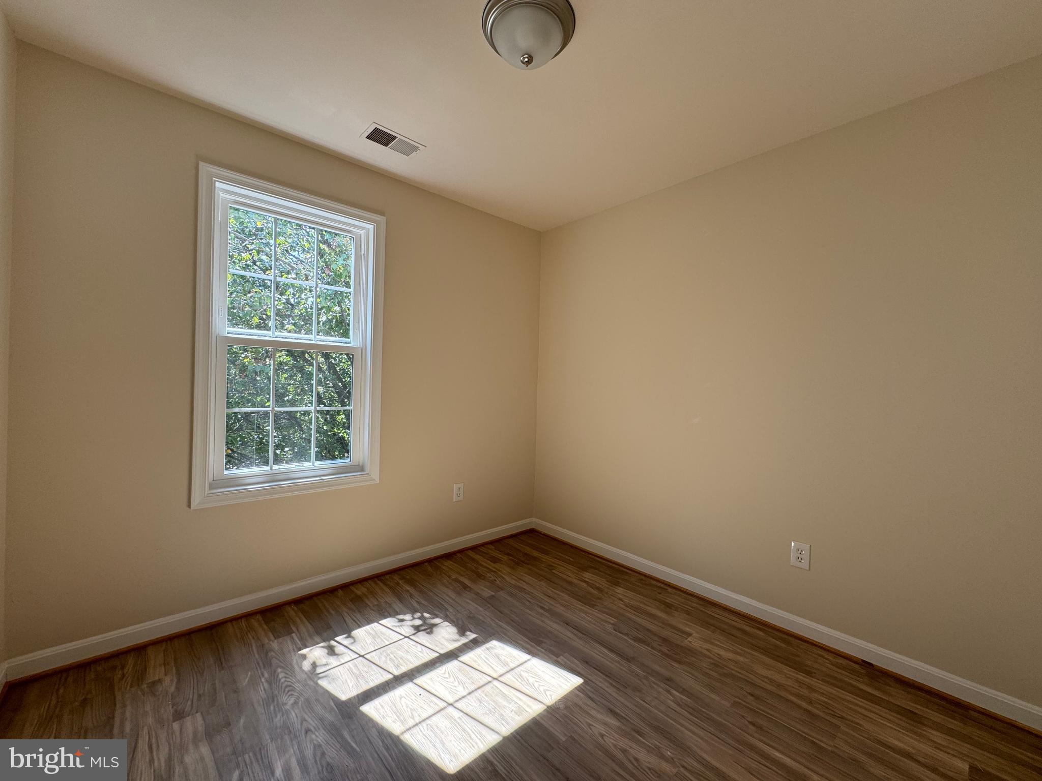 VILLAGE OF DEER PARK - Residential Lease