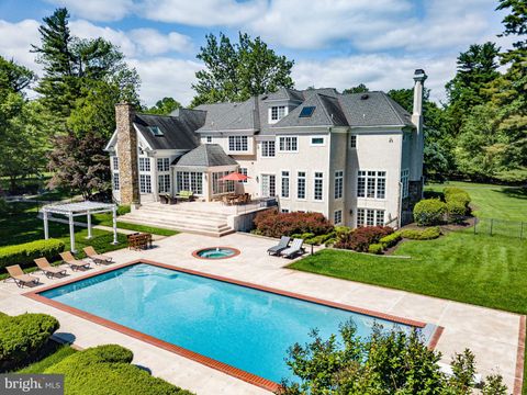 1049 MCKEAN ROAD AMBLER PA 19002