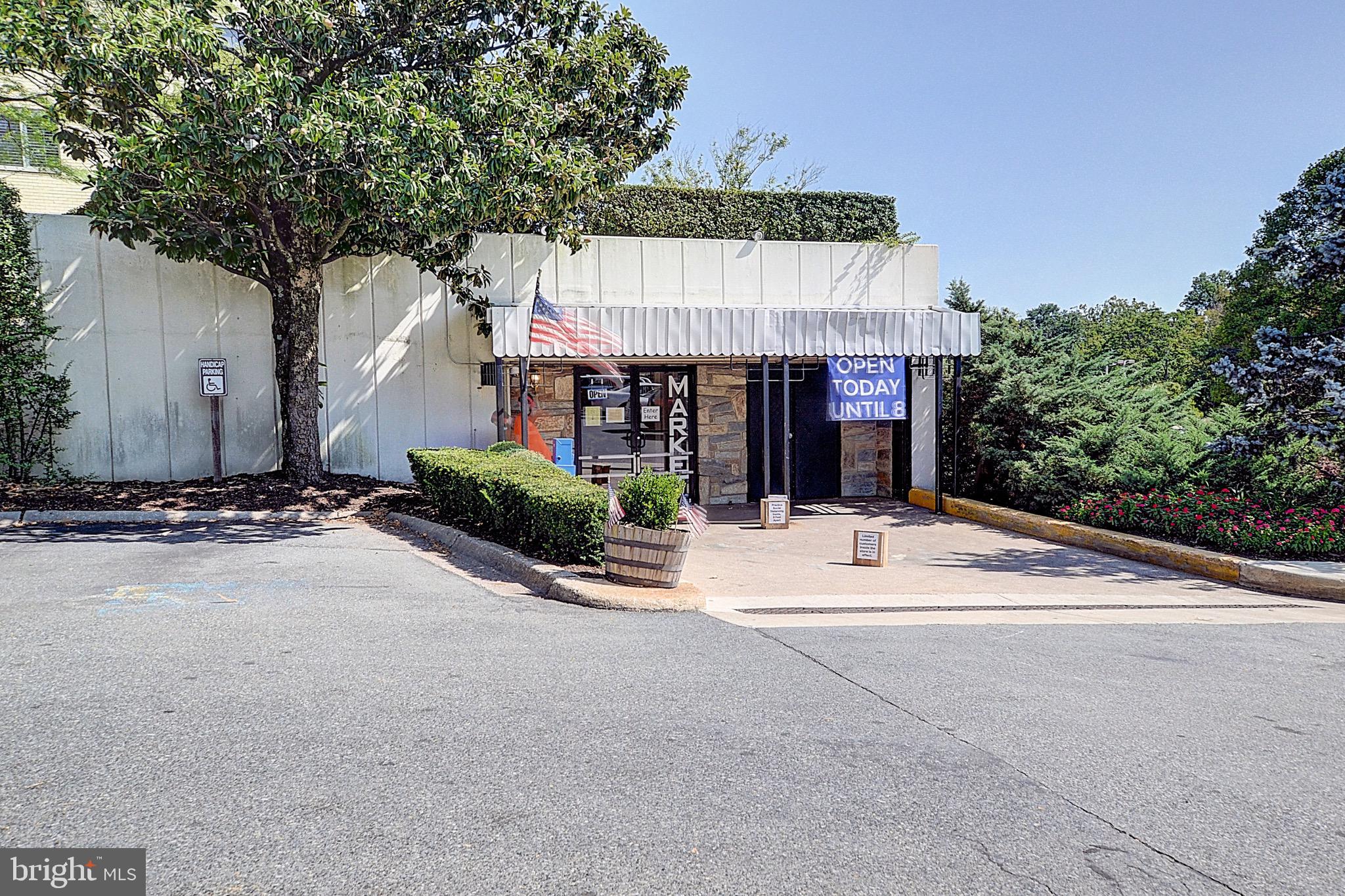 GROSVENOR PARK - Residential