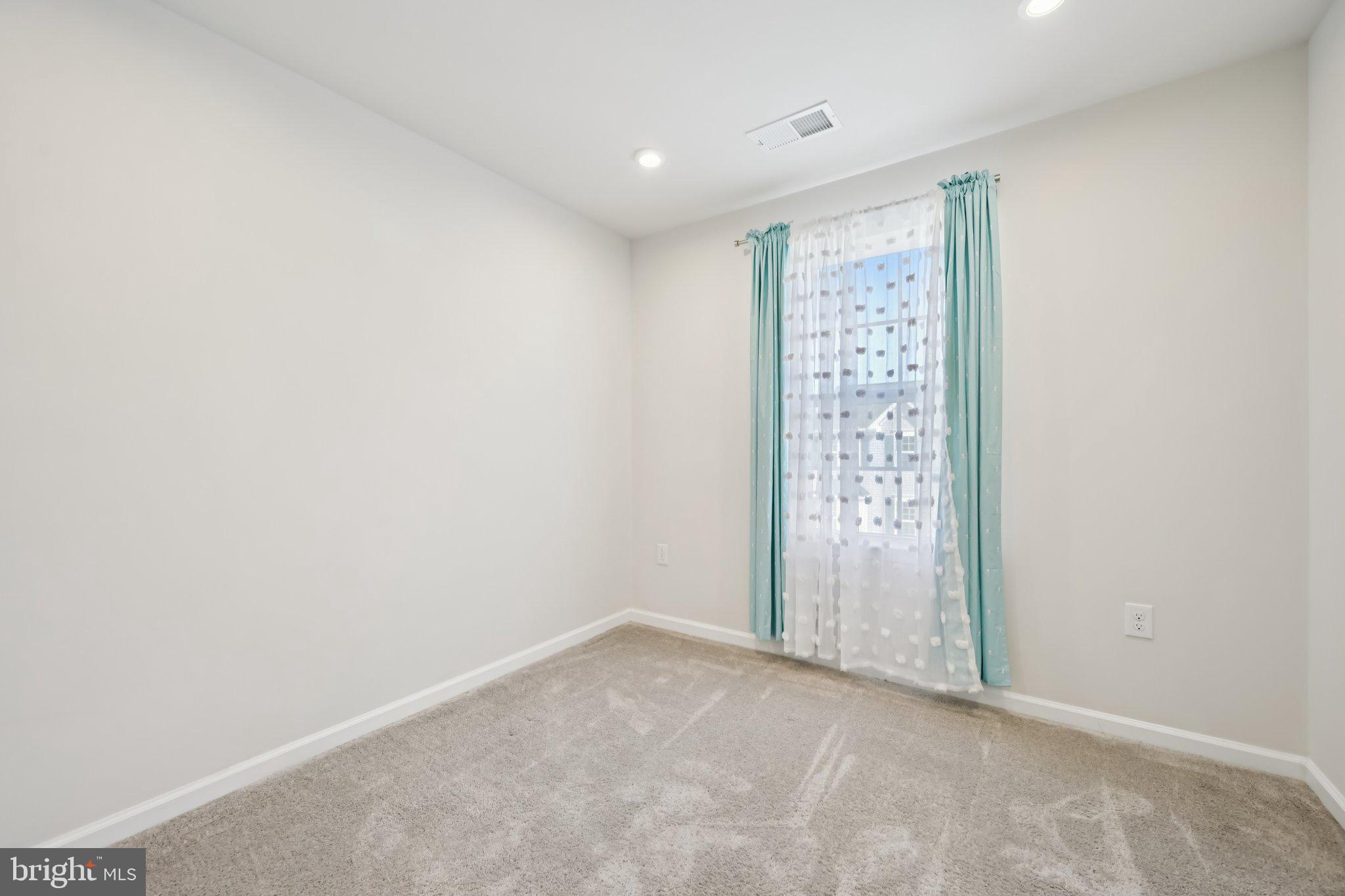 ANDALE GREEN - Residential