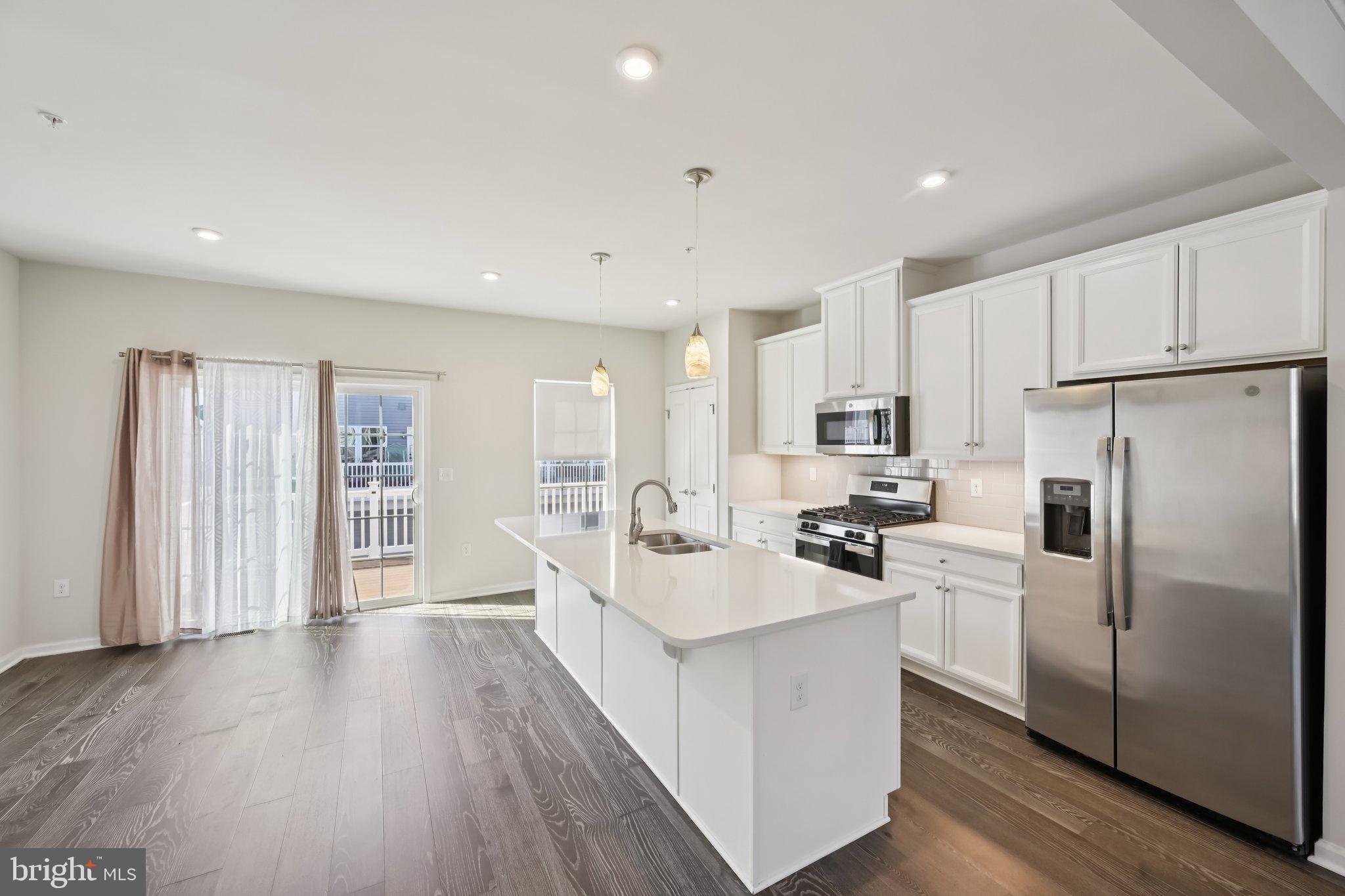 ANDALE GREEN - Residential