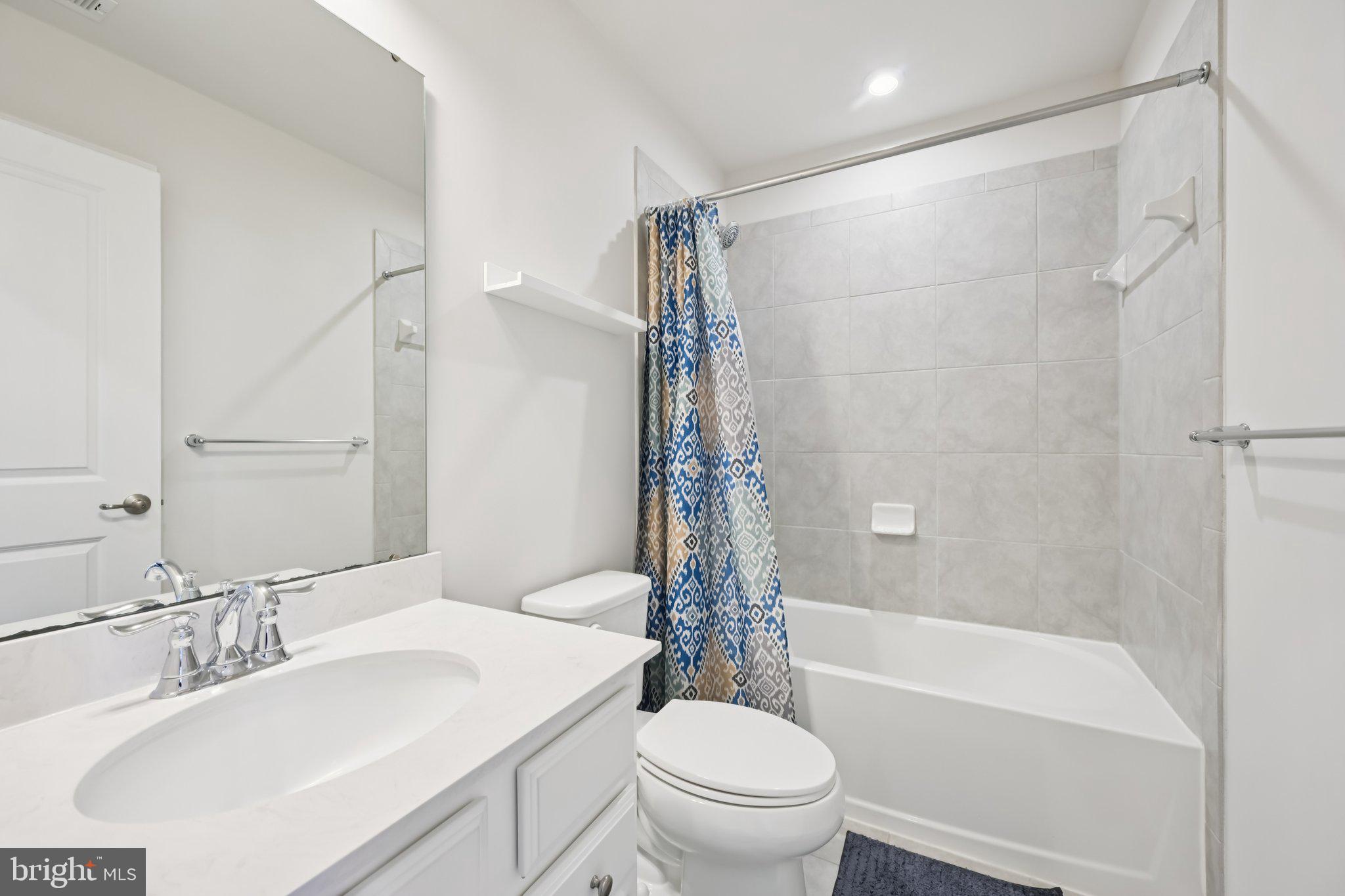 ANDALE GREEN - Residential