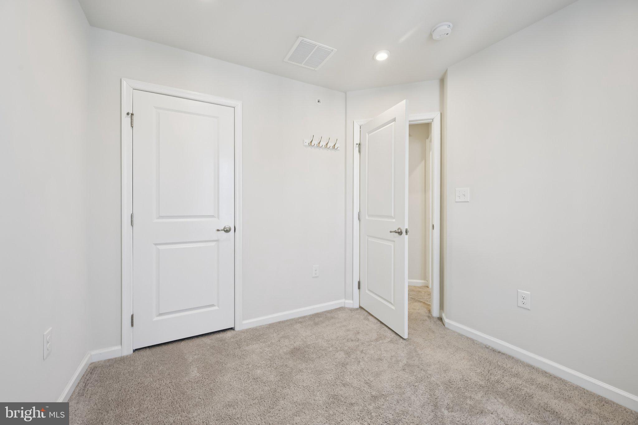 ANDALE GREEN - Residential