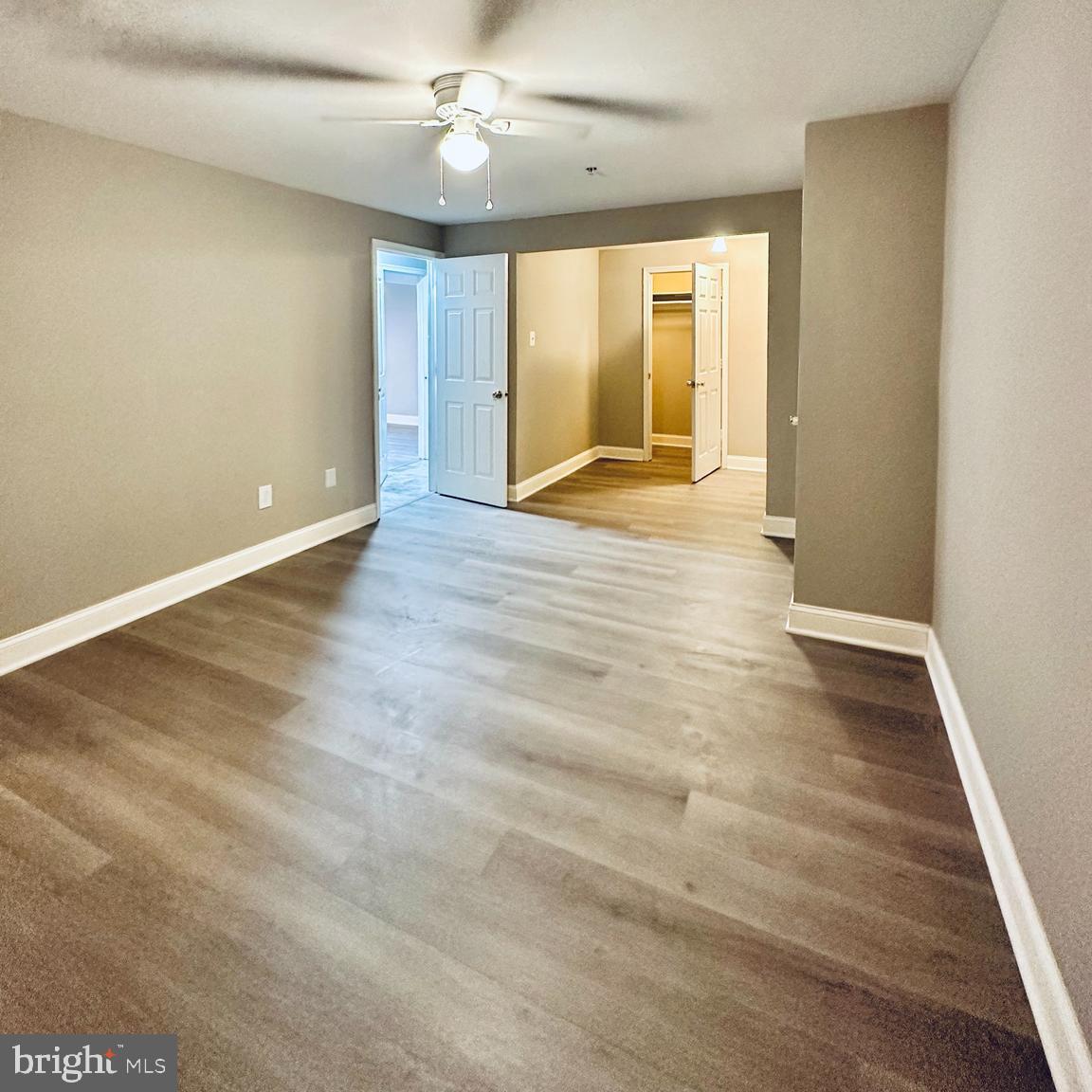 EAST HAMPTON - Residential Lease