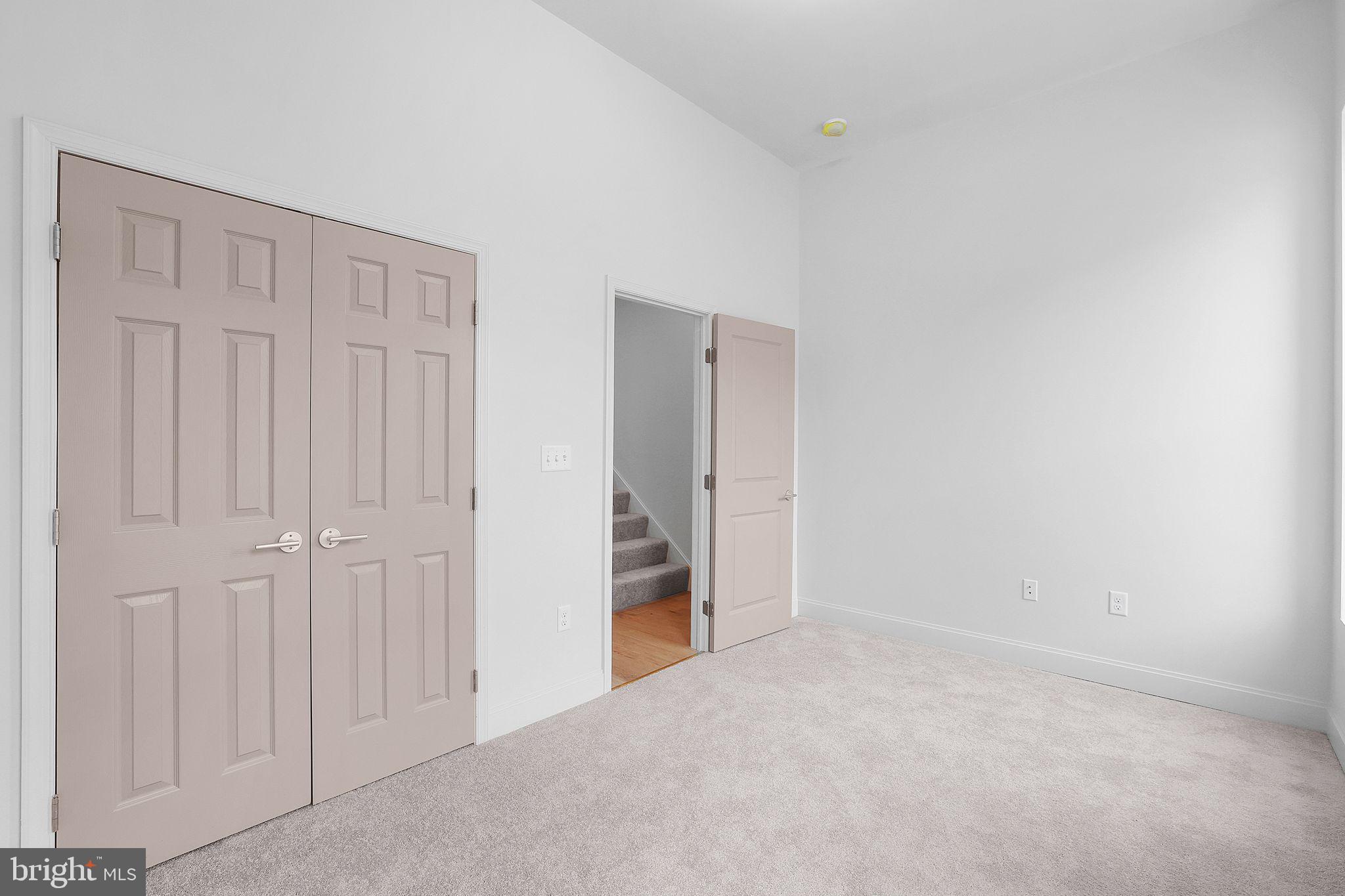 MOUNT CLARE - Residential