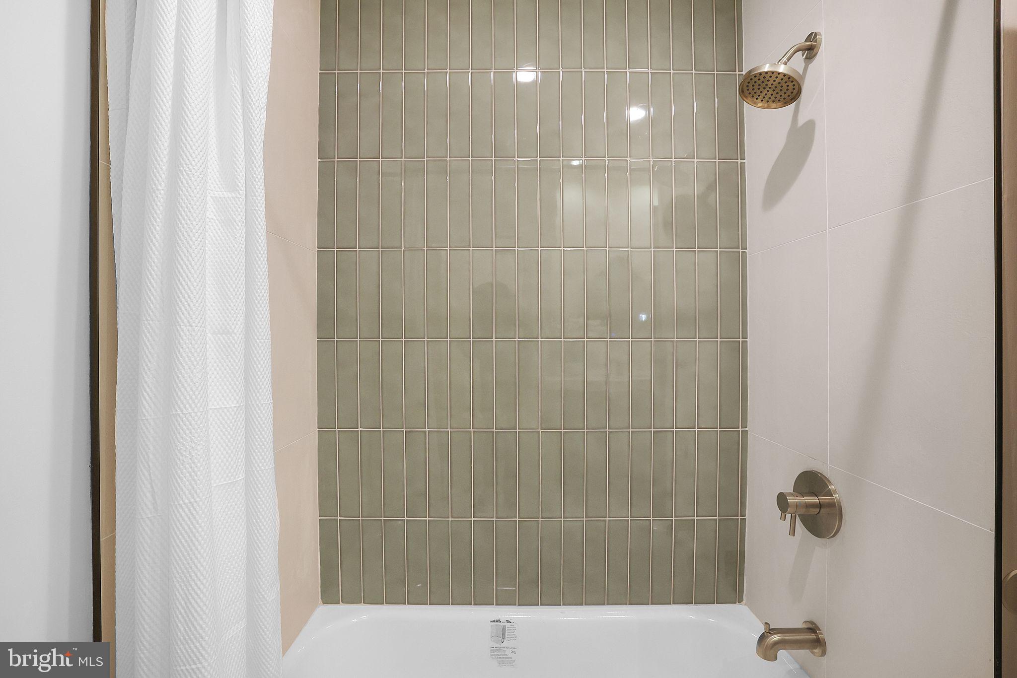 MOUNT CLARE - Residential