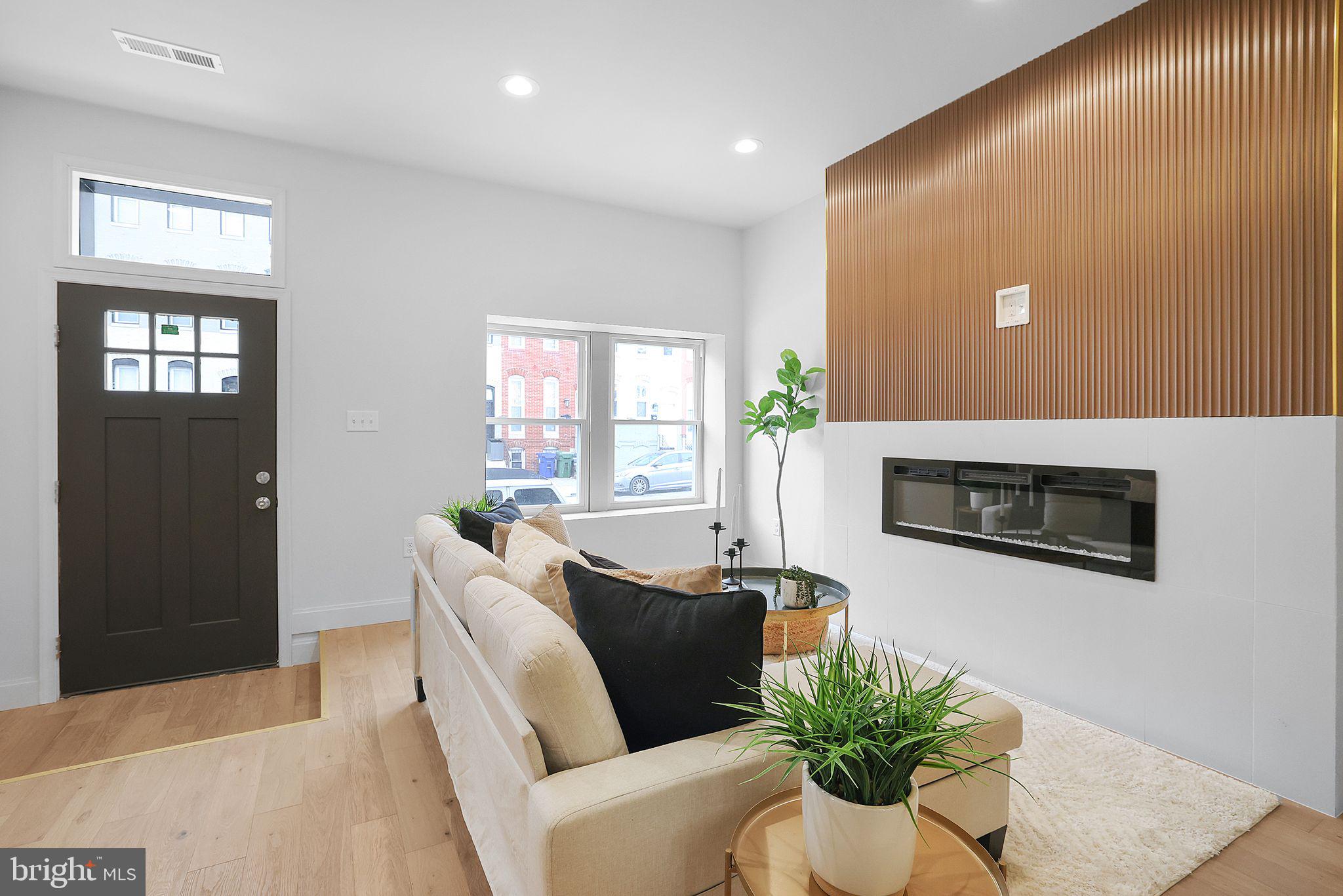 MOUNT CLARE - Residential