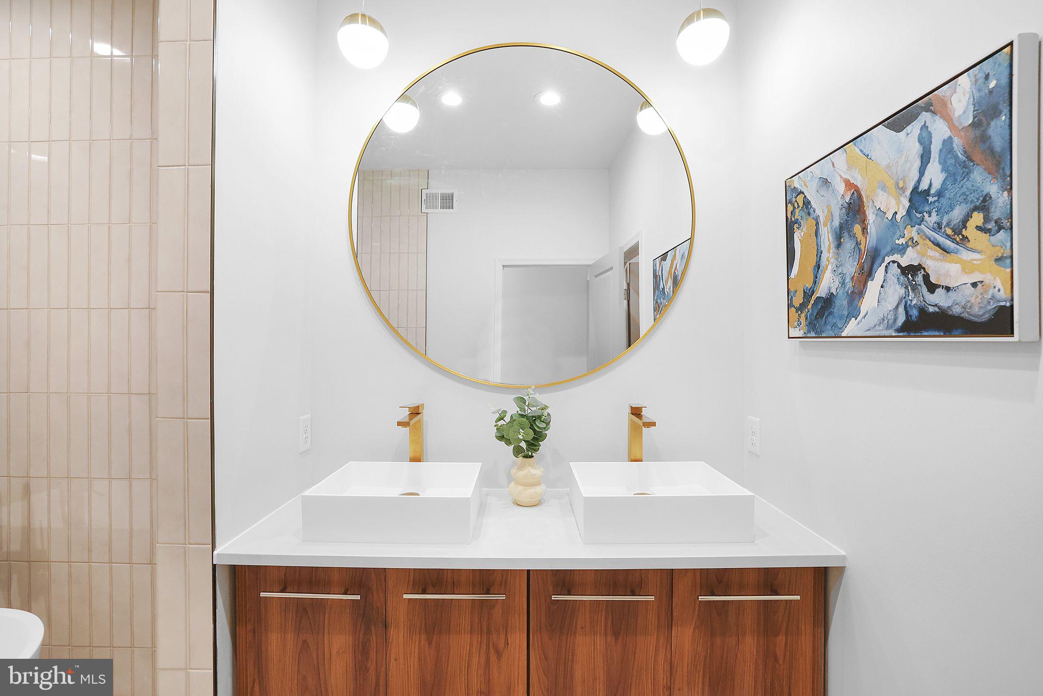 MOUNT CLARE - Residential