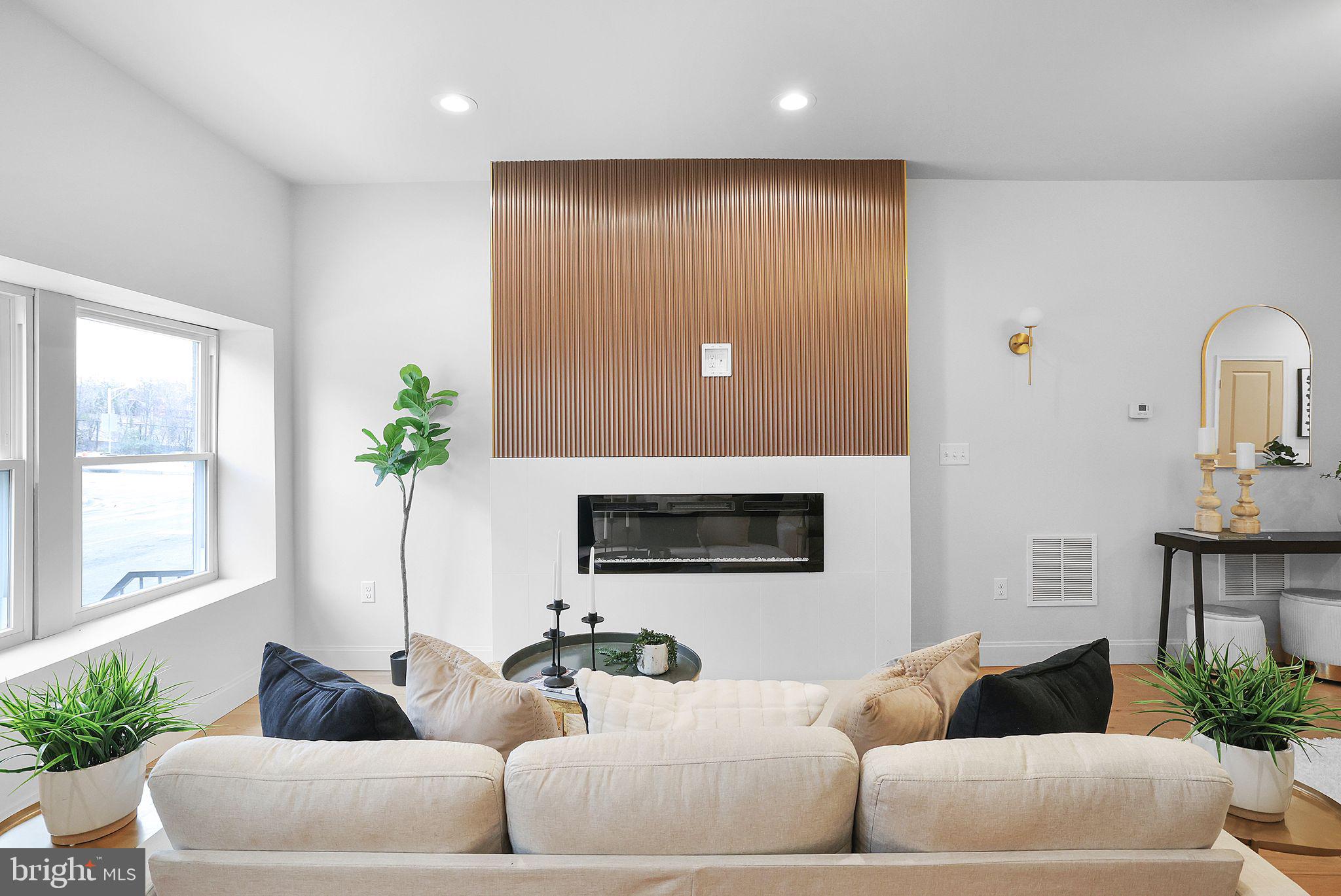 MOUNT CLARE - Residential