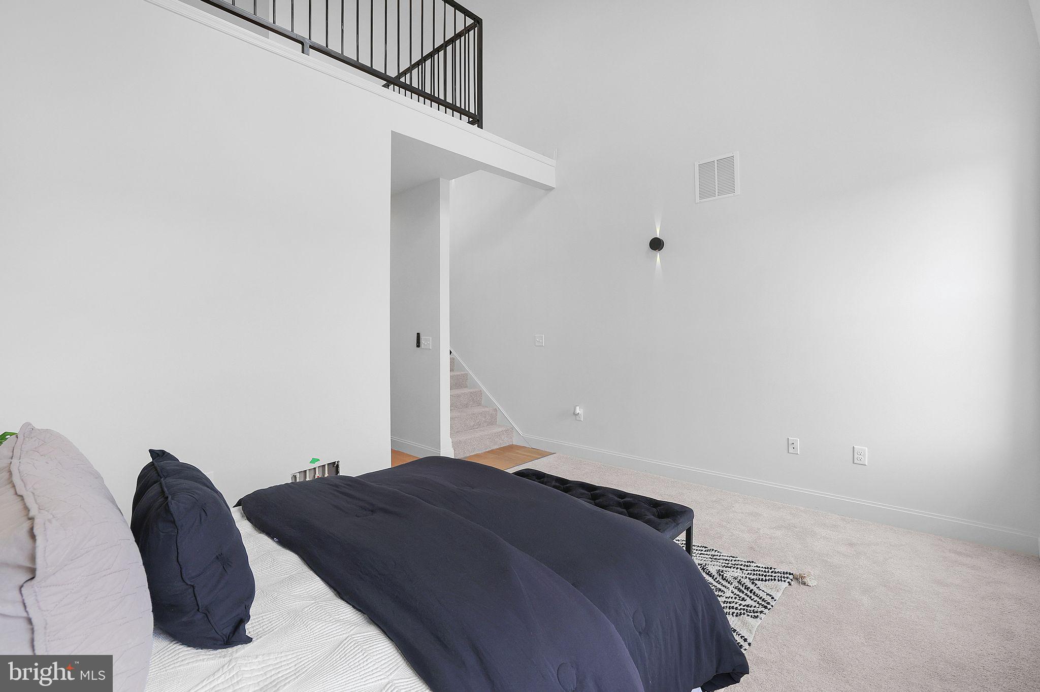 MOUNT CLARE - Residential