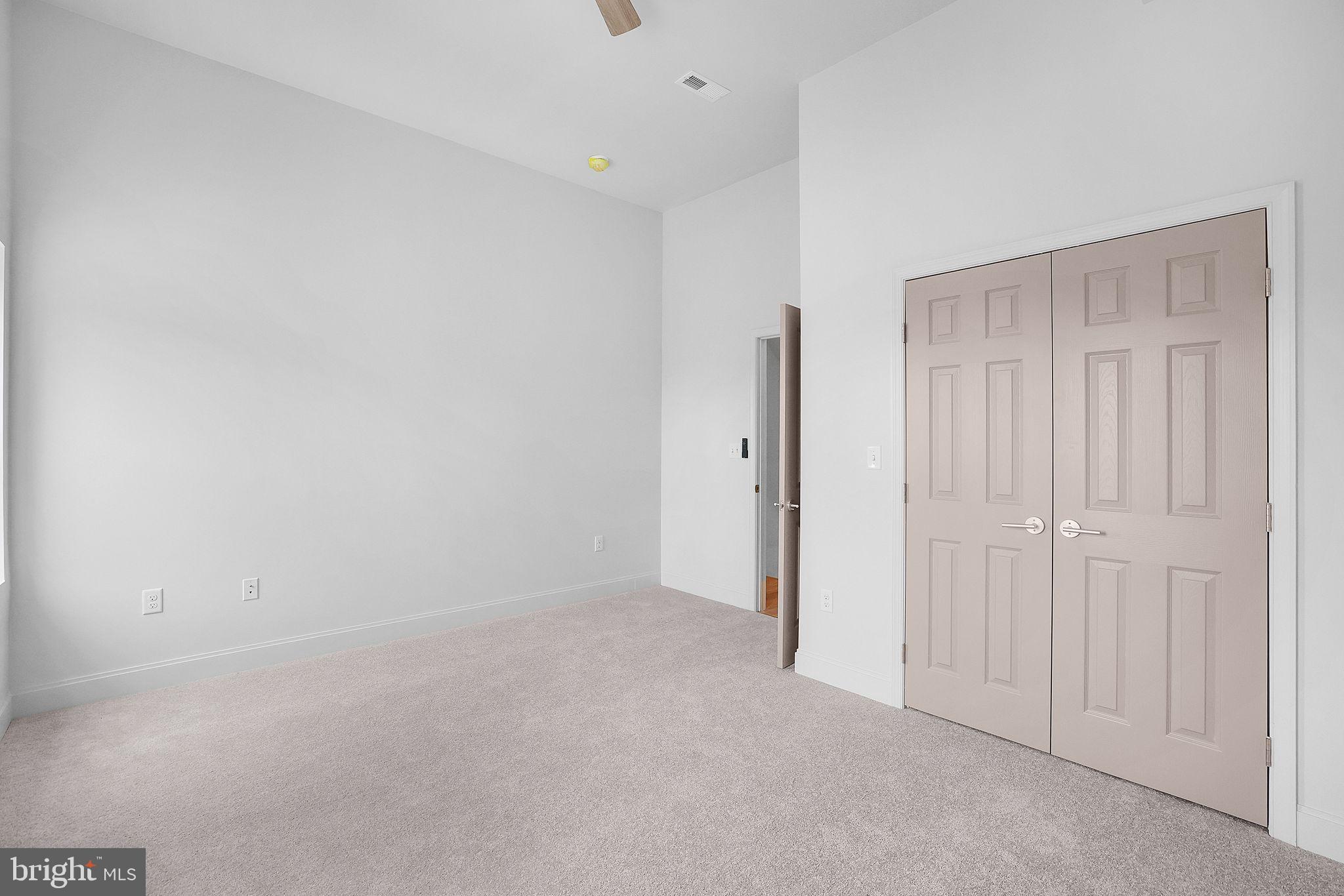 MOUNT CLARE - Residential