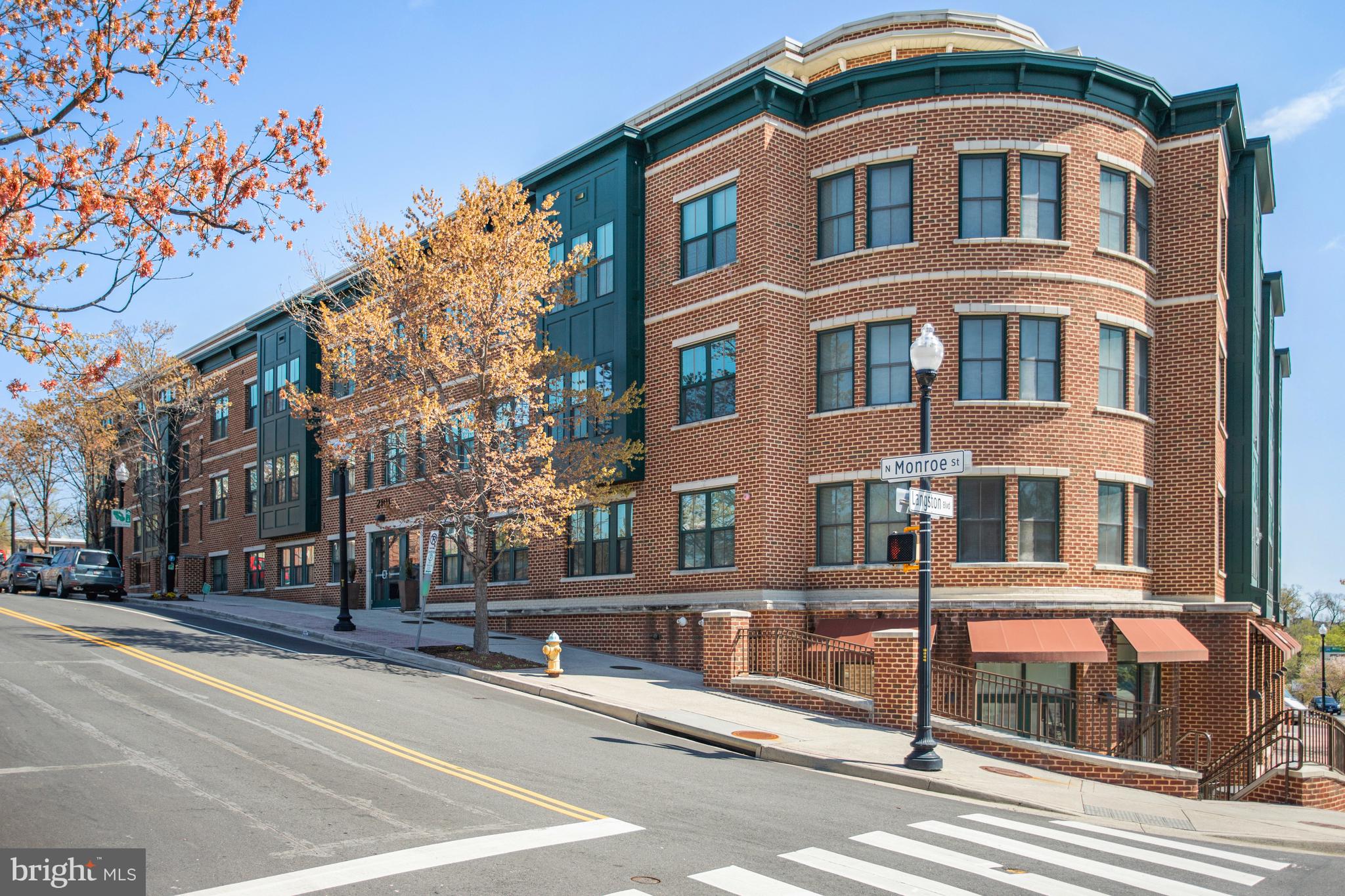 DOMINION HEIGHTS - Residential