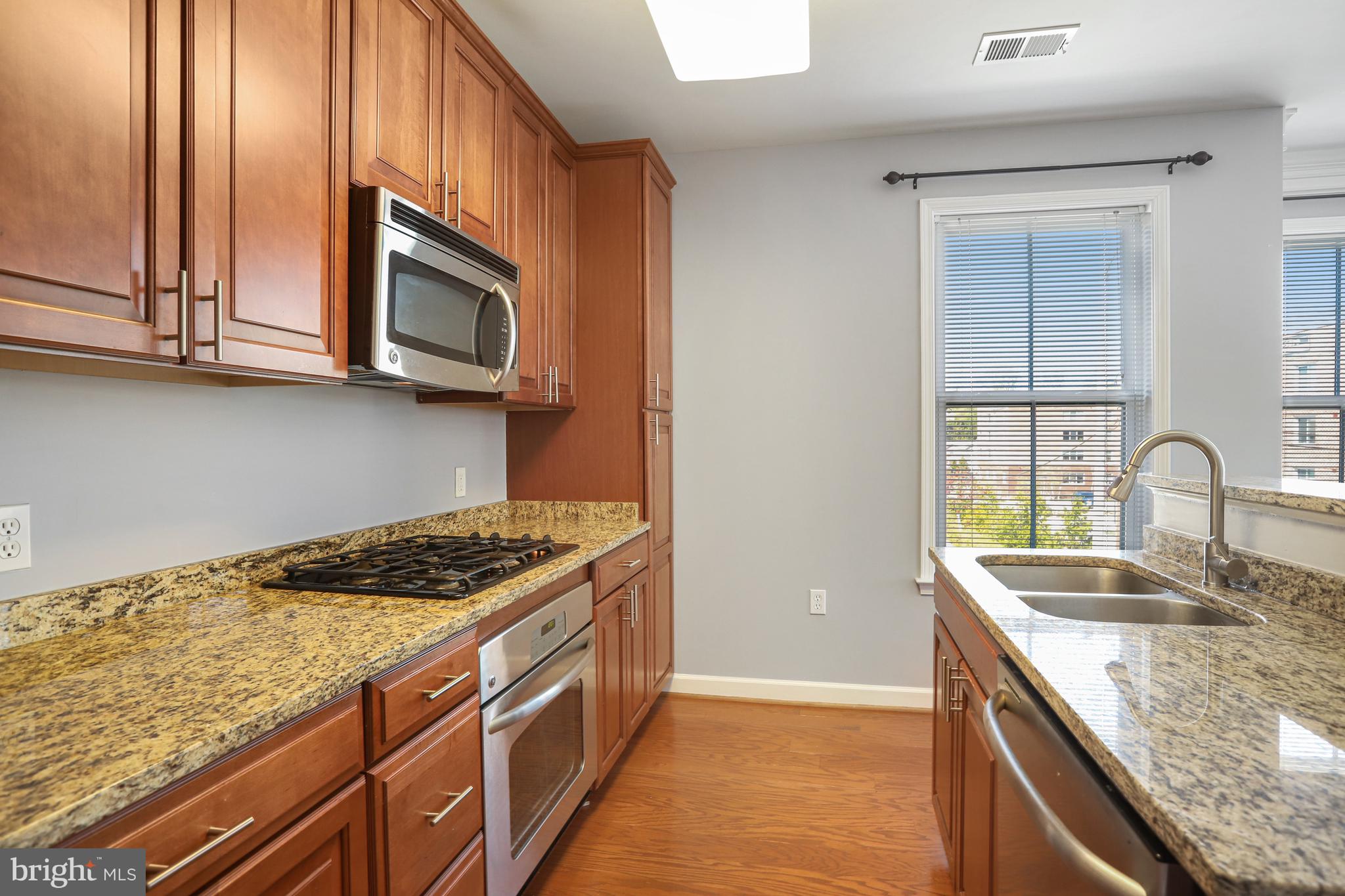 DOMINION HEIGHTS - Residential