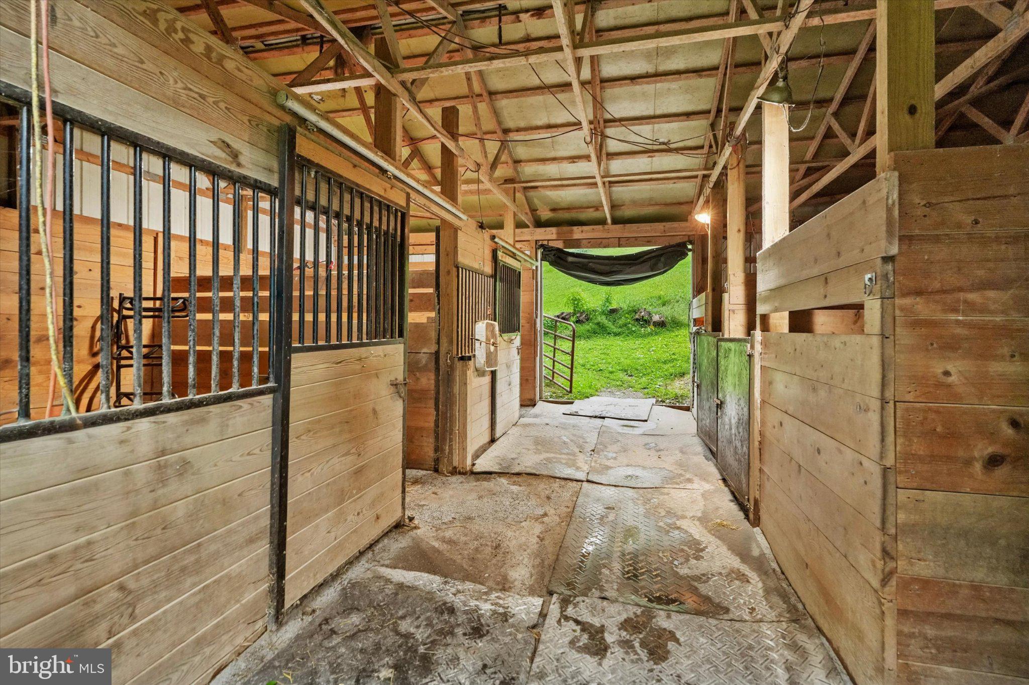 79 E HIGHLAND ROAD