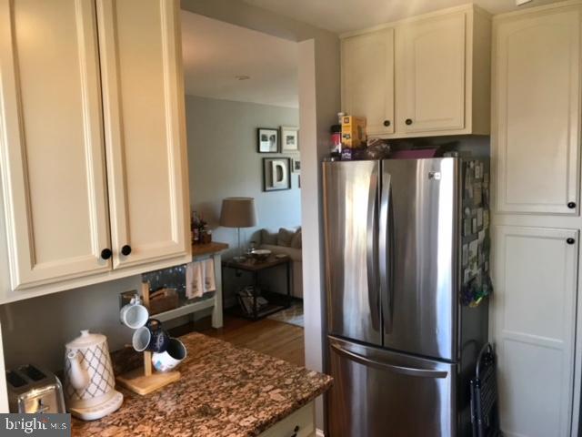 ROSEMONT - Residential Lease