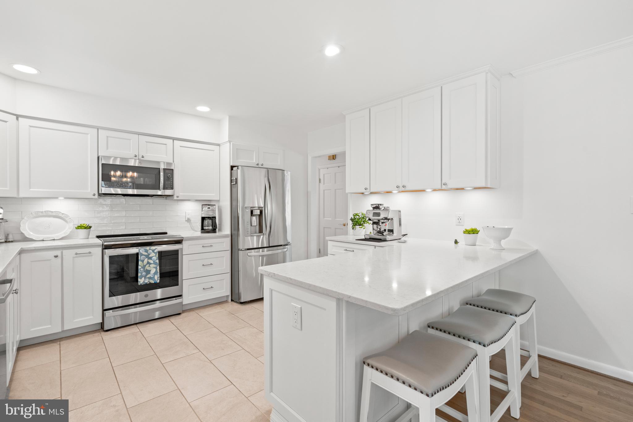 STRATFORD LANDING - Residential