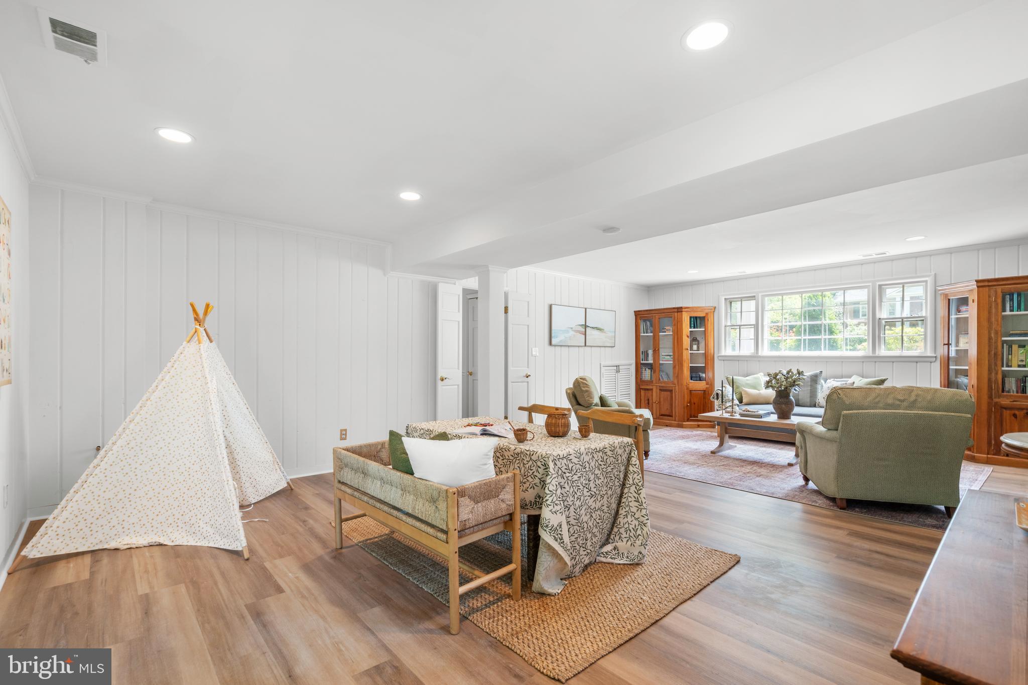 STRATFORD LANDING - Residential