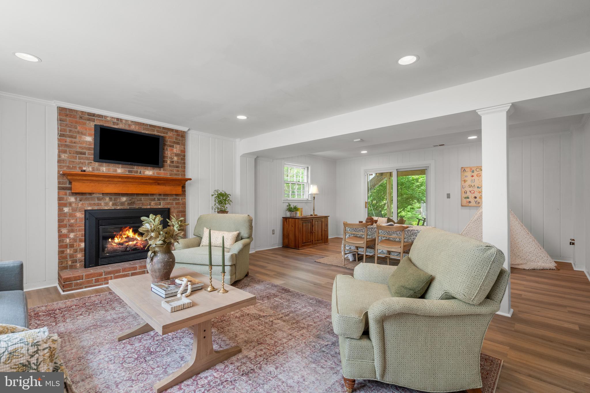 STRATFORD LANDING - Residential