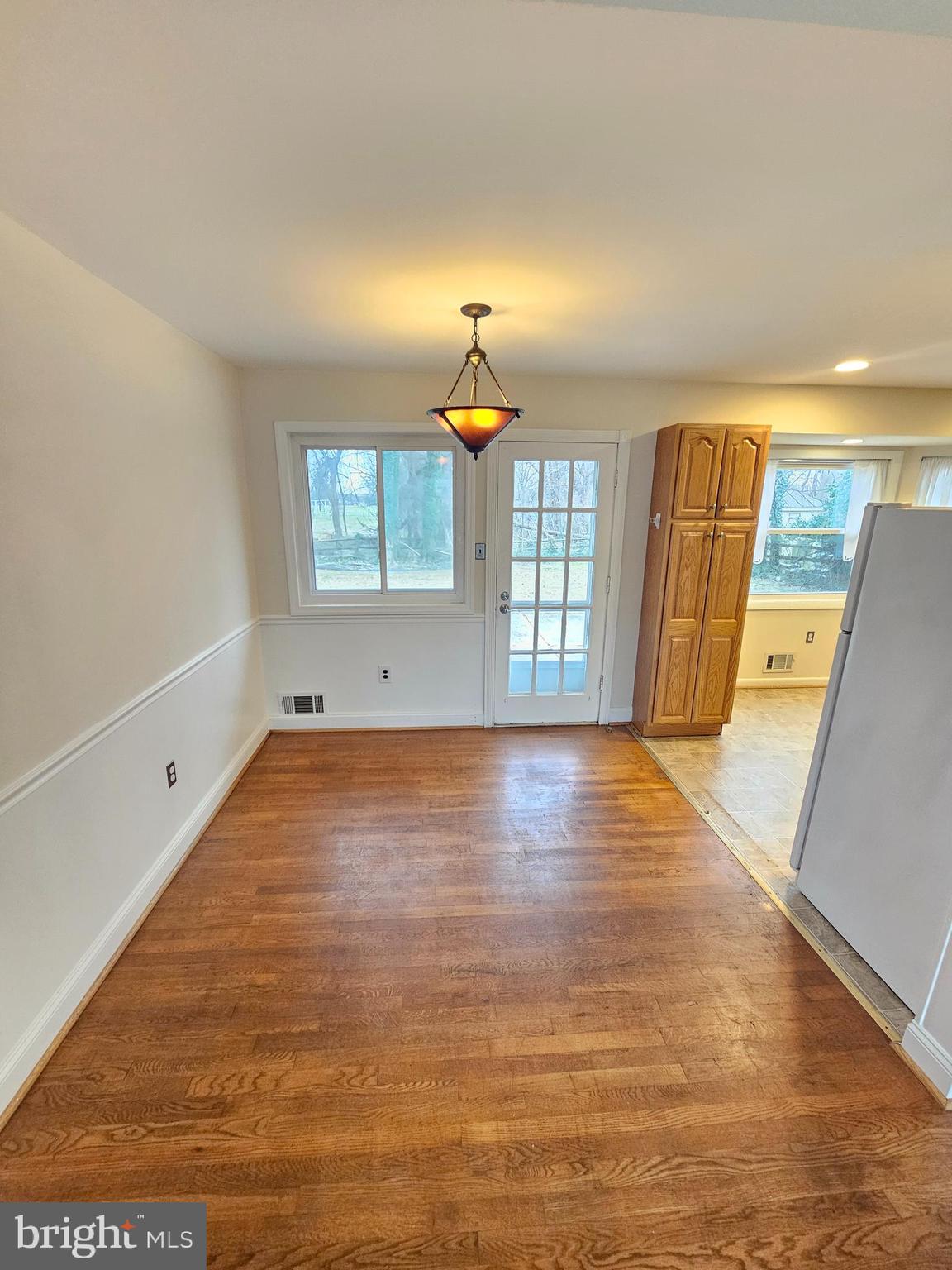 ASPEN HILL PARK - Residential Lease