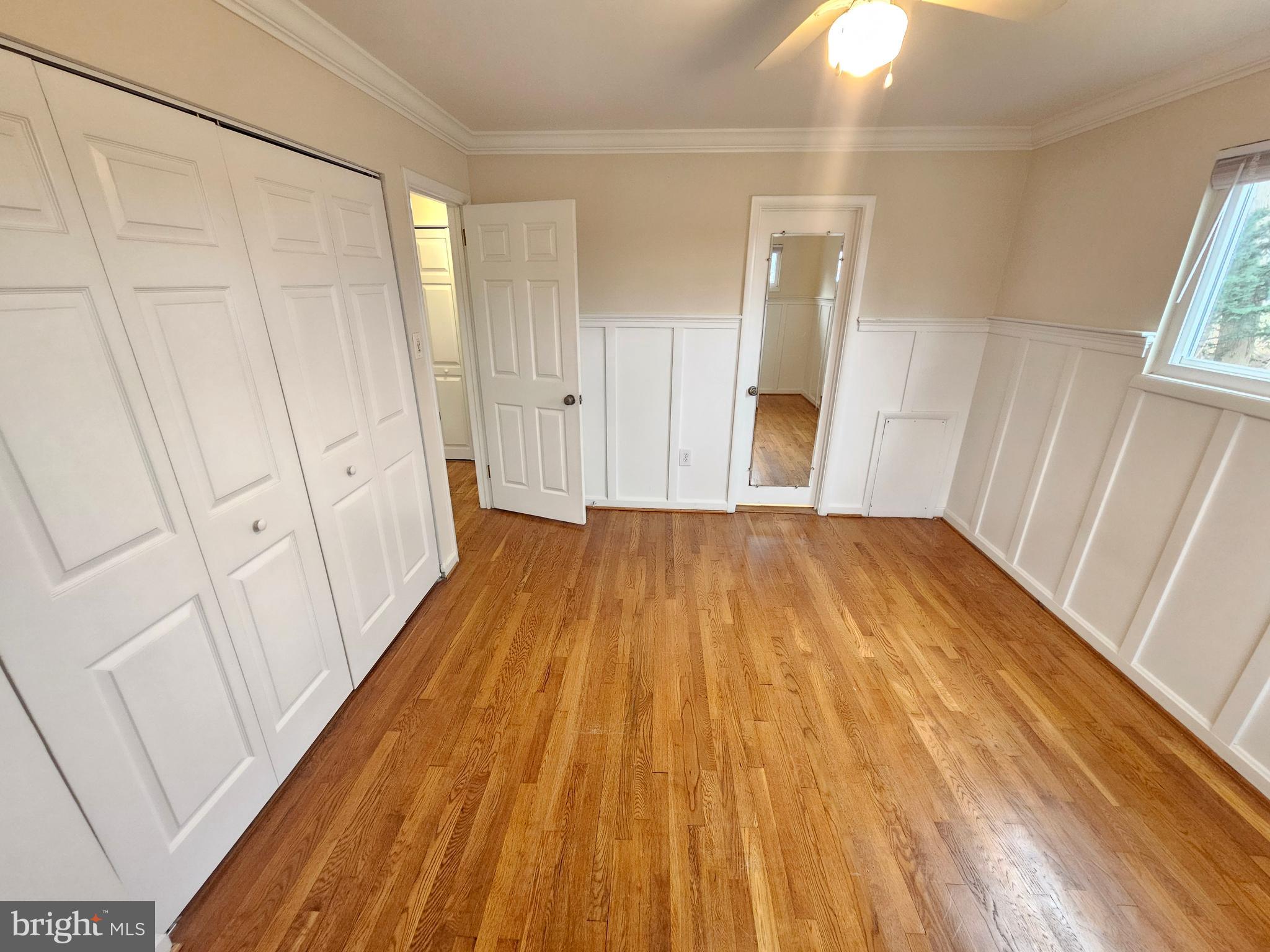 ASPEN HILL PARK - Residential Lease