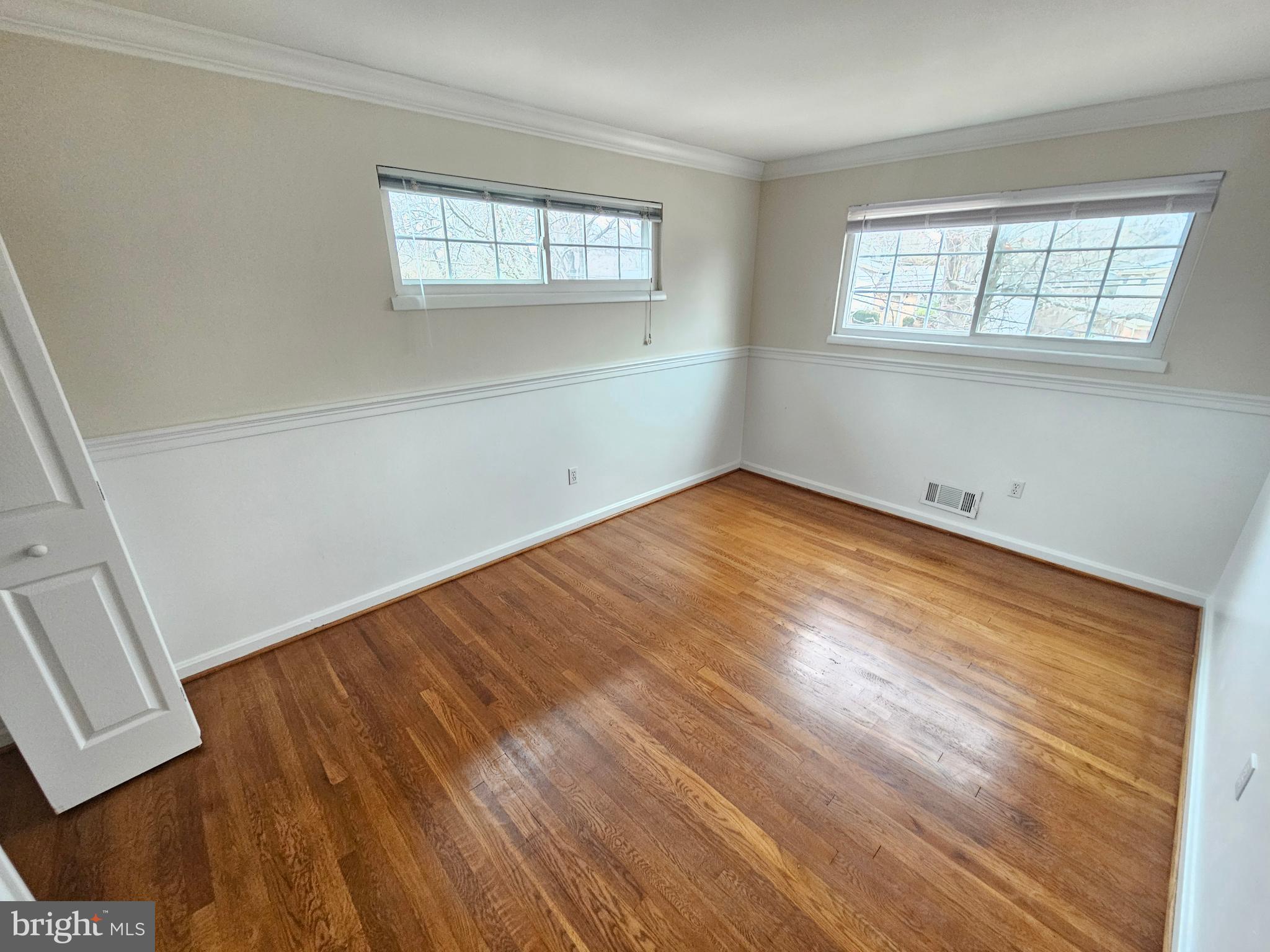 ASPEN HILL PARK - Residential Lease