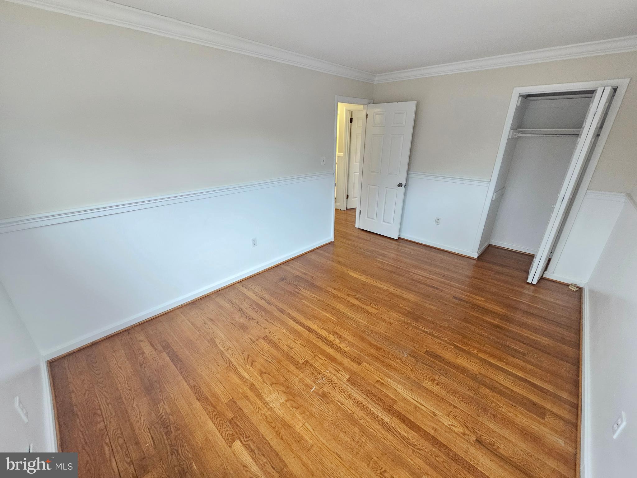 ASPEN HILL PARK - Residential Lease