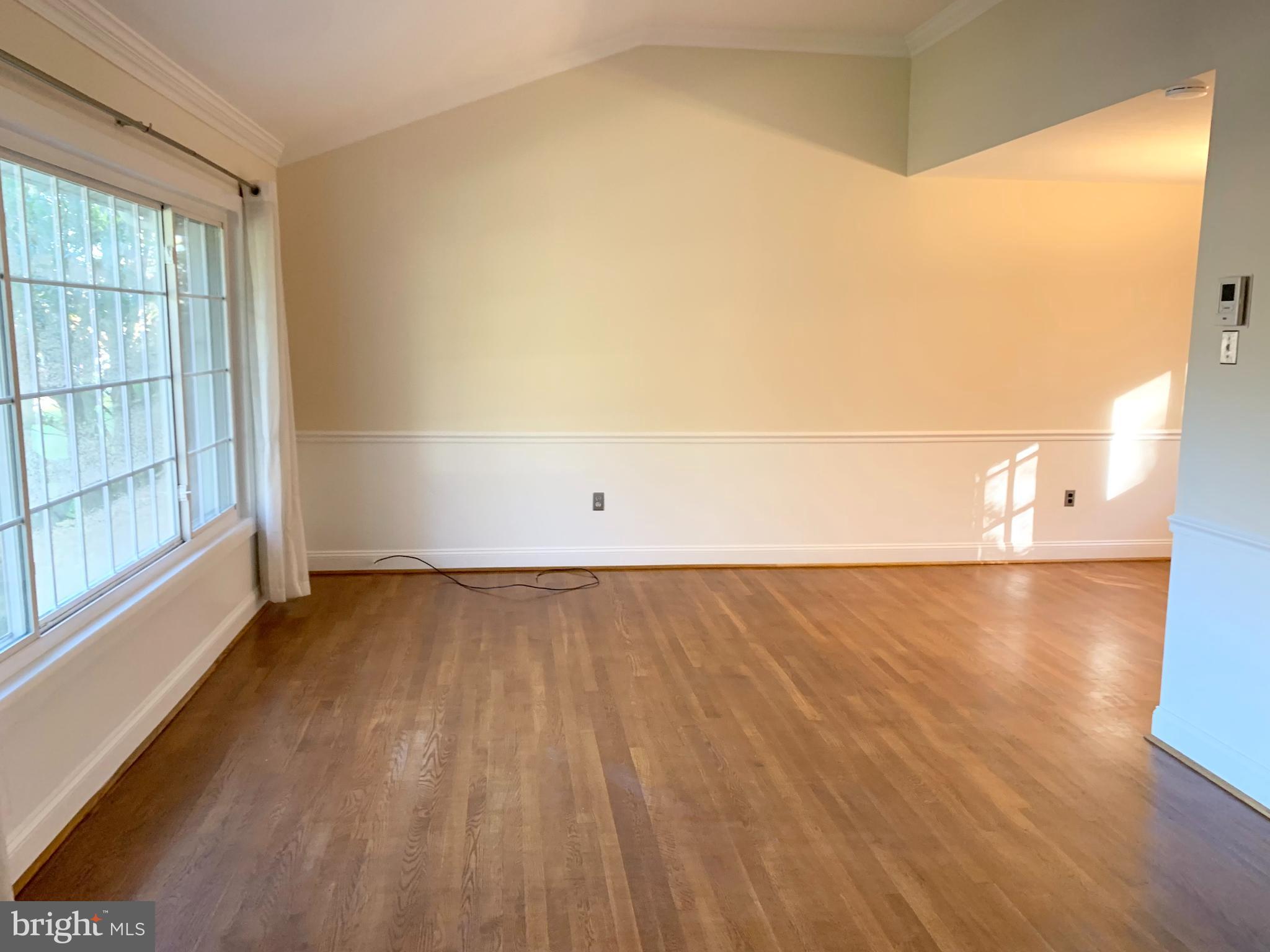 ASPEN HILL PARK - Residential Lease