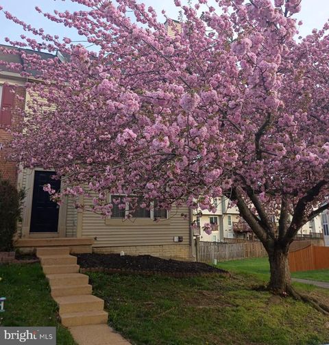 Townhouse For Sale - 3429 Tuckahoe Court<br/> Prince William County, DUMFRIES, VA 22026