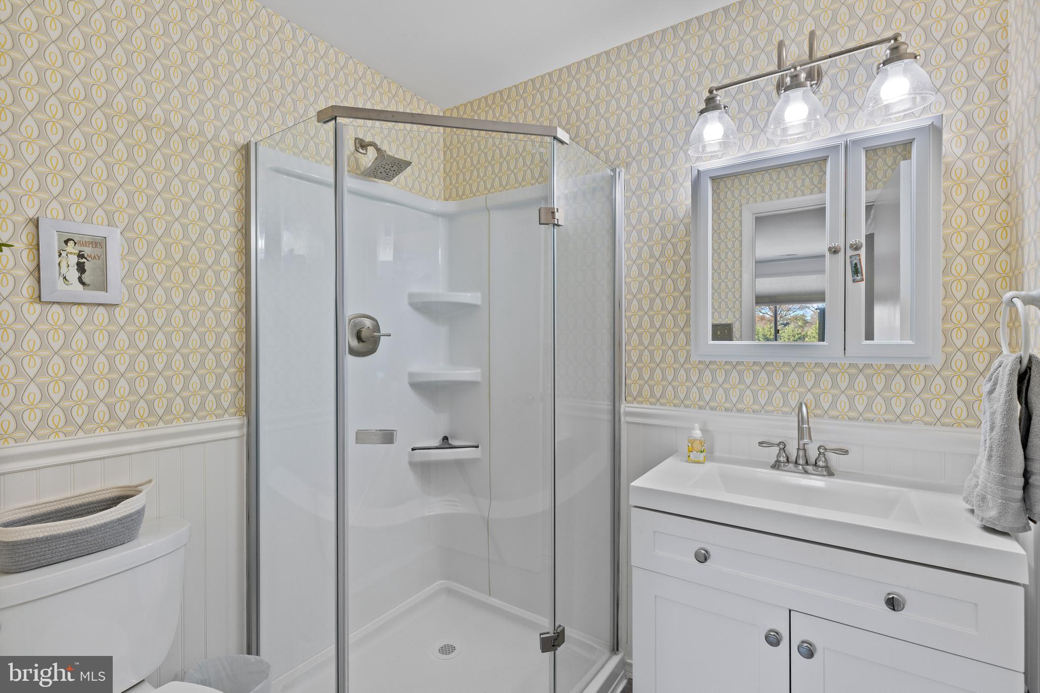 DULANEY TOWERS - Residential