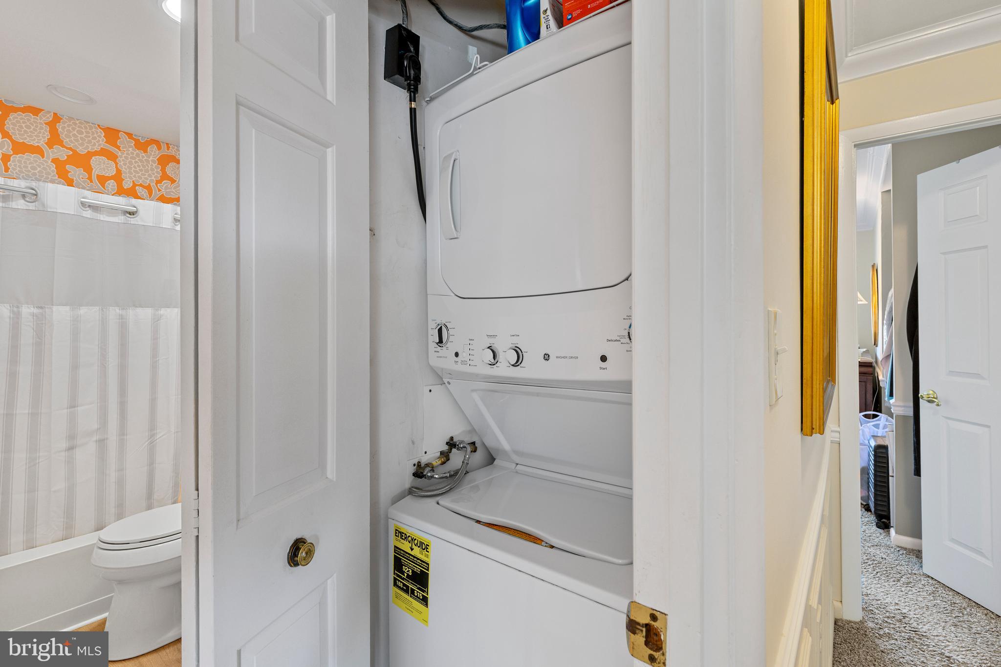 DULANEY TOWERS - Residential