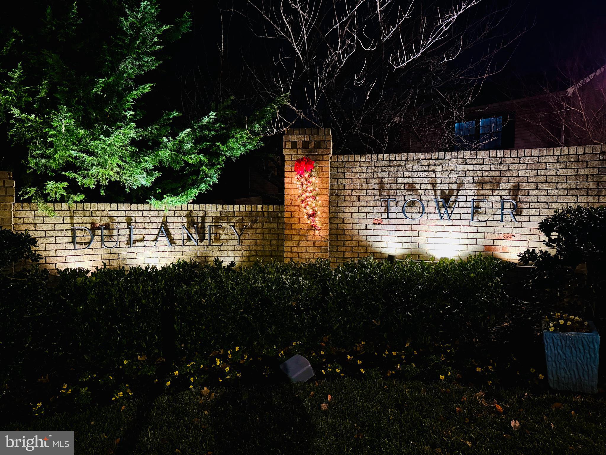 DULANEY TOWERS - Residential