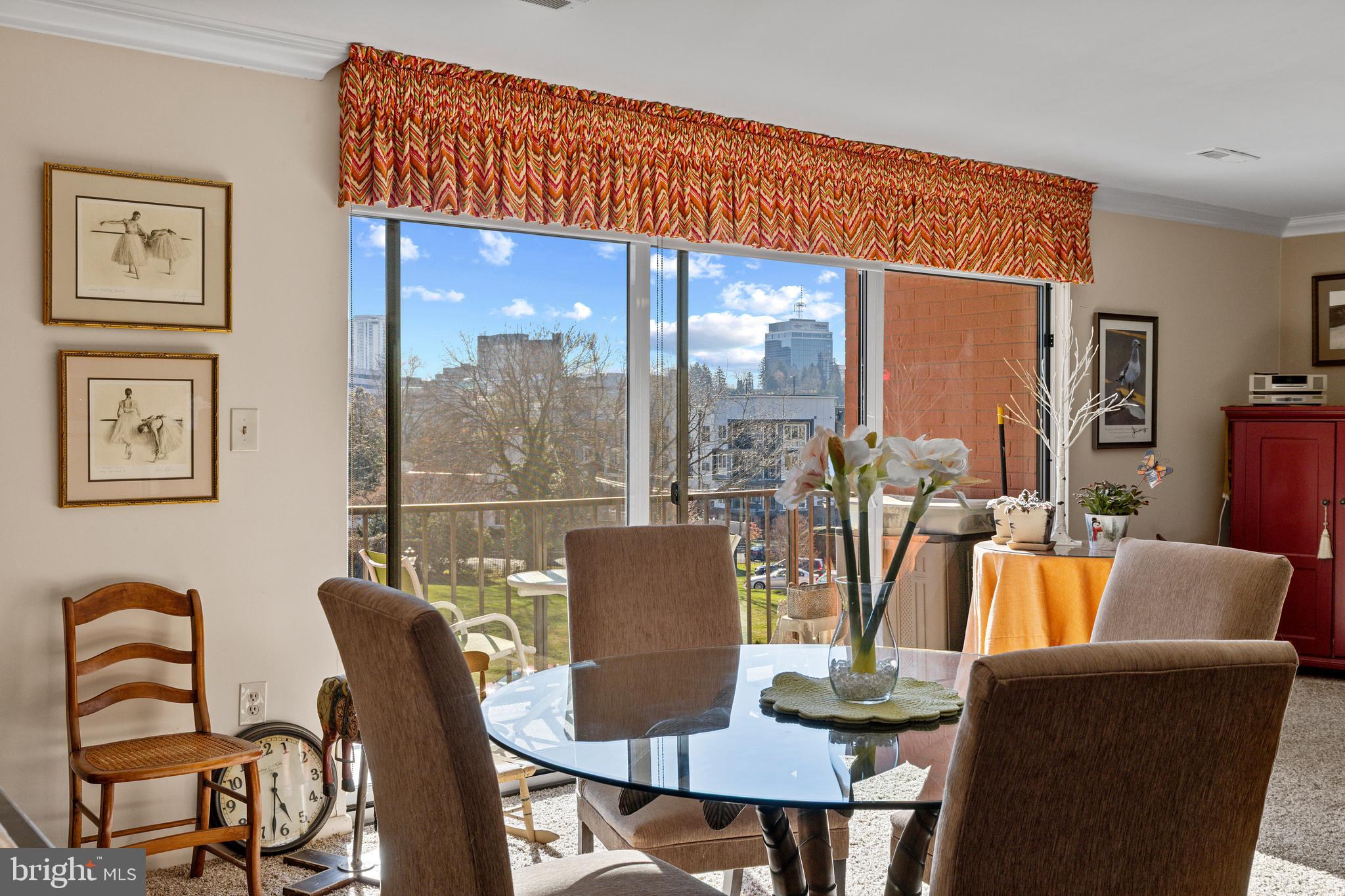 DULANEY TOWERS - Residential