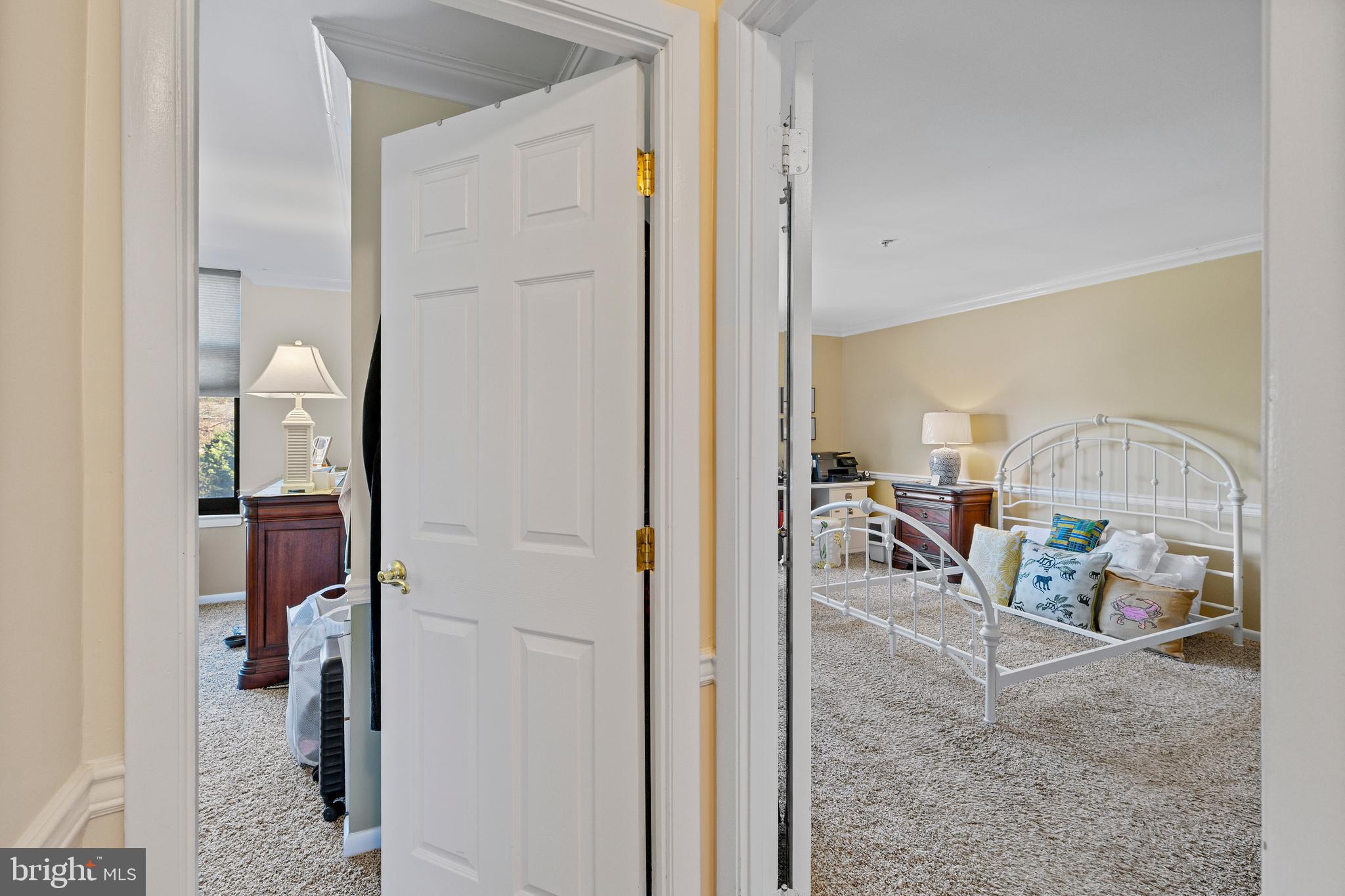 DULANEY TOWERS - Residential