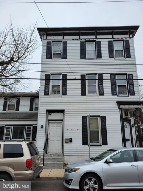 101 S Franklin Street Unit 2, Pottstown, PA MLS: PAMC2136246