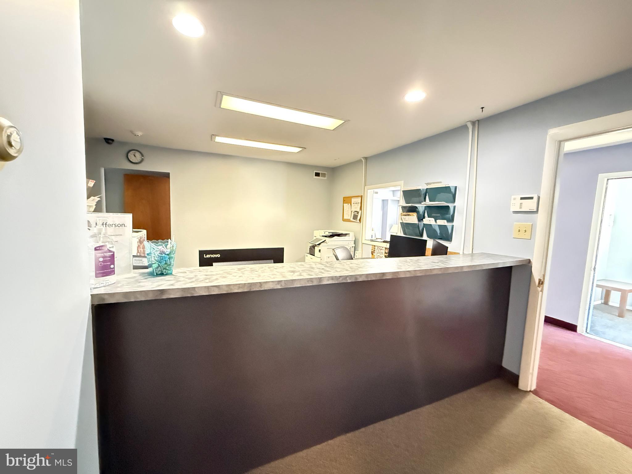 ACADEMY GARDENS - Residential