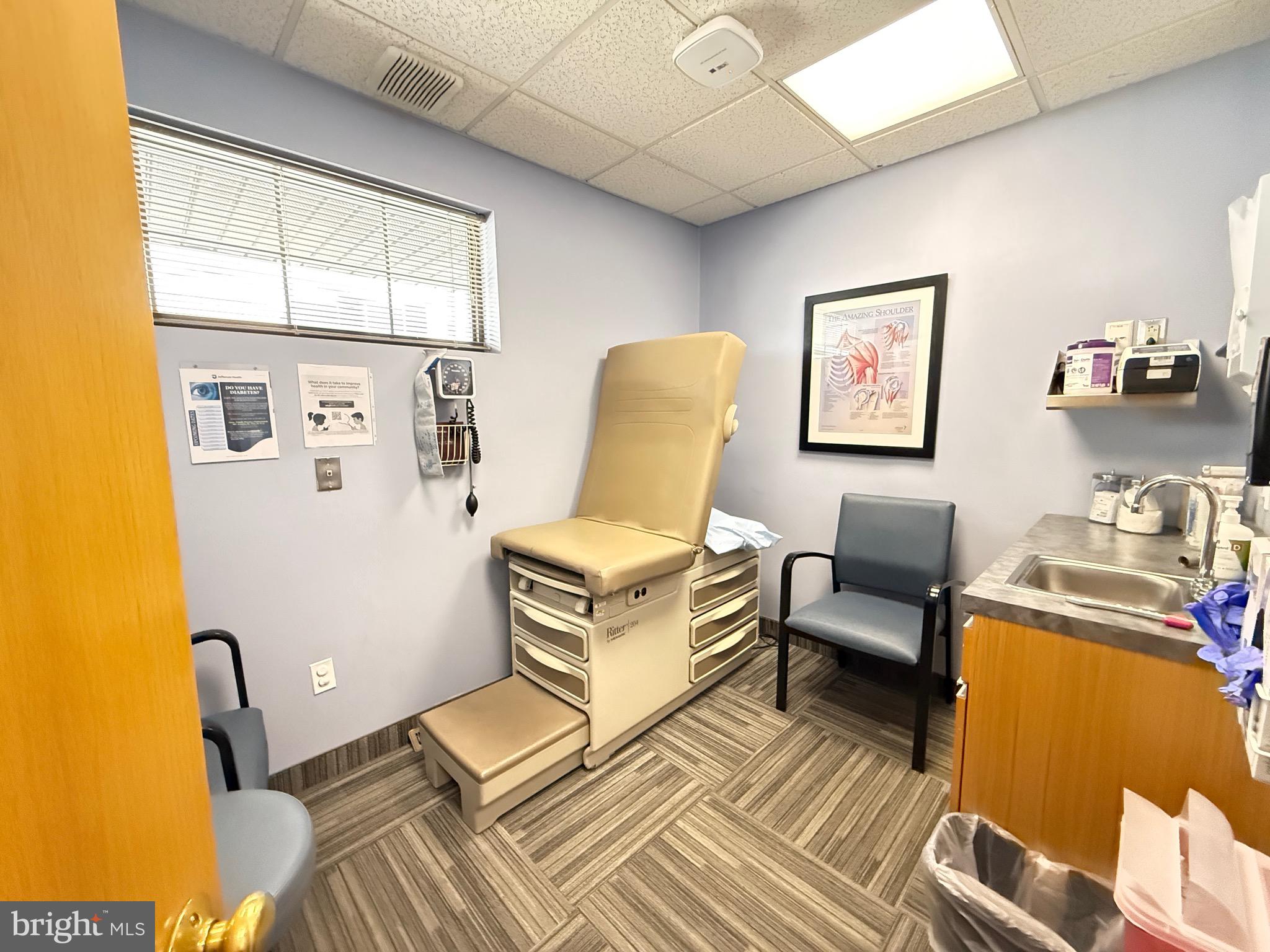 ACADEMY GARDENS - Residential