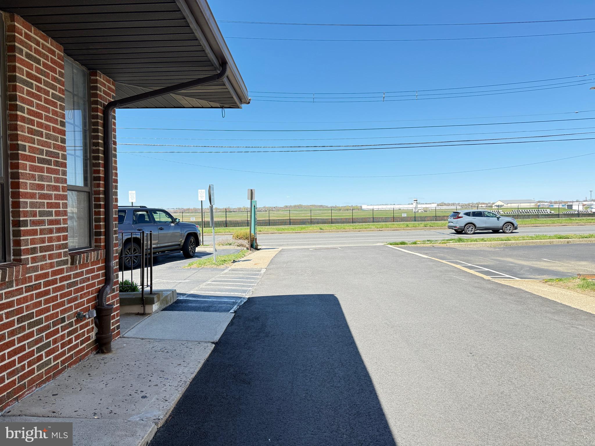 ACADEMY GARDENS - Residential