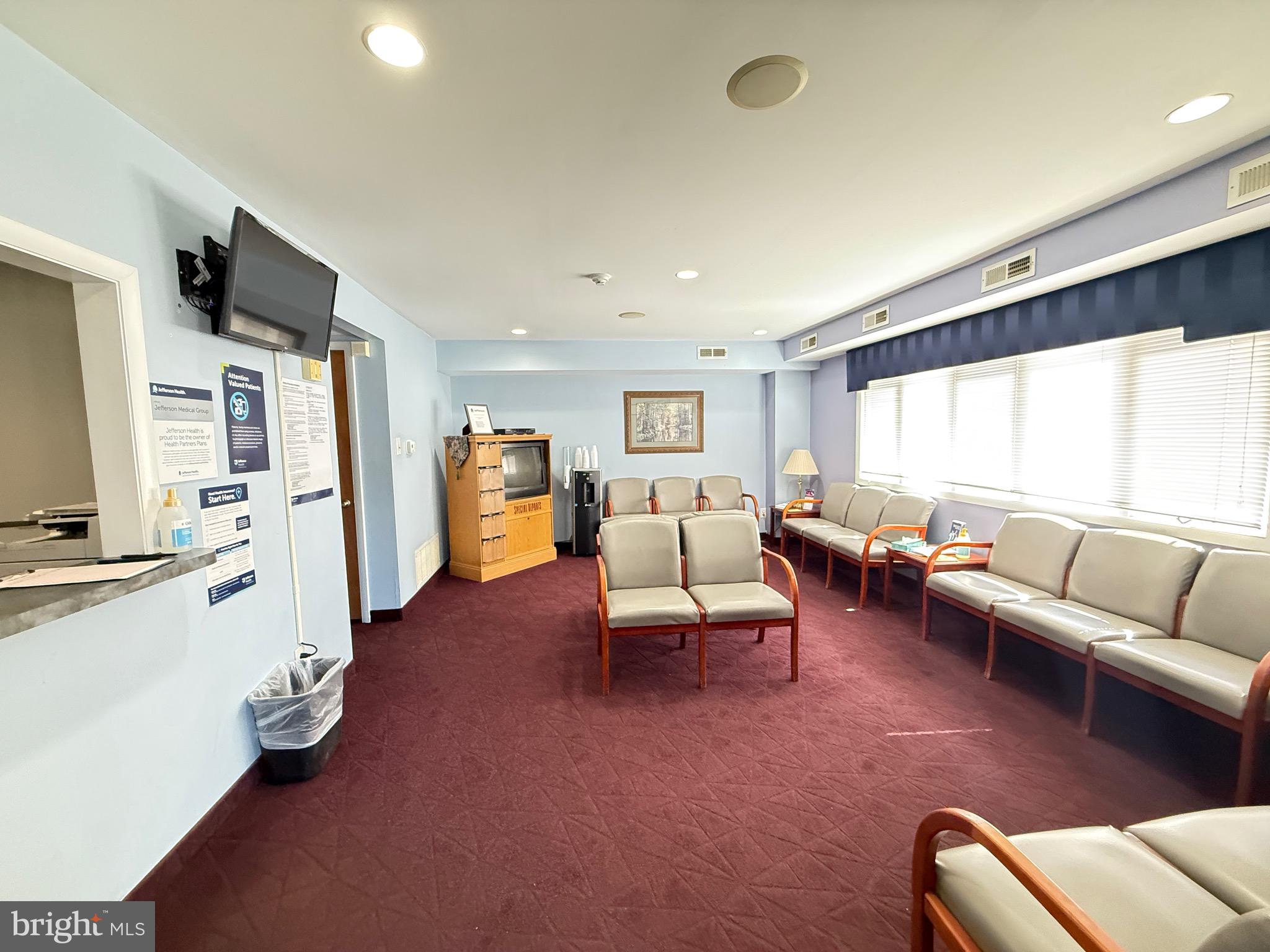 ACADEMY GARDENS - Residential