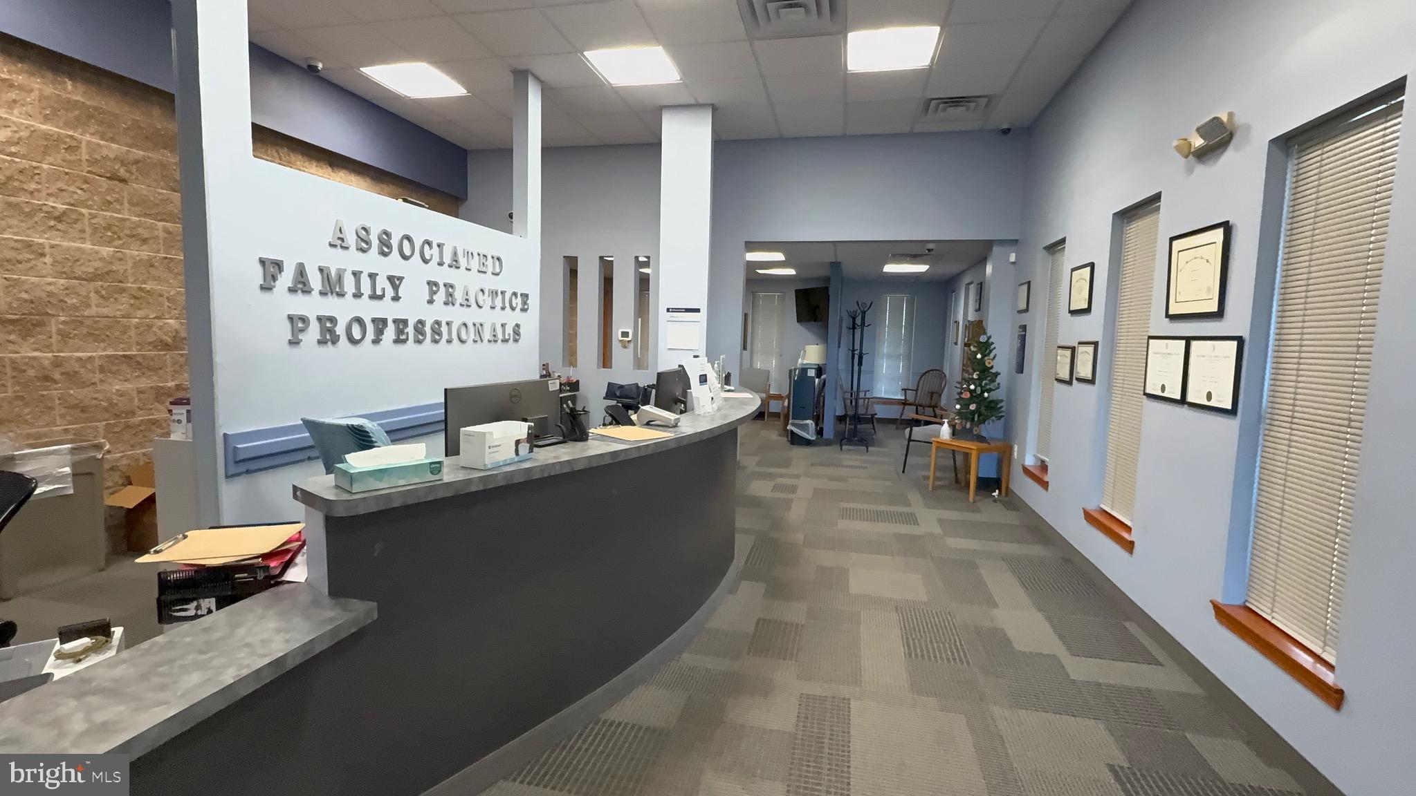 ACADEMY GARDENS - Residential